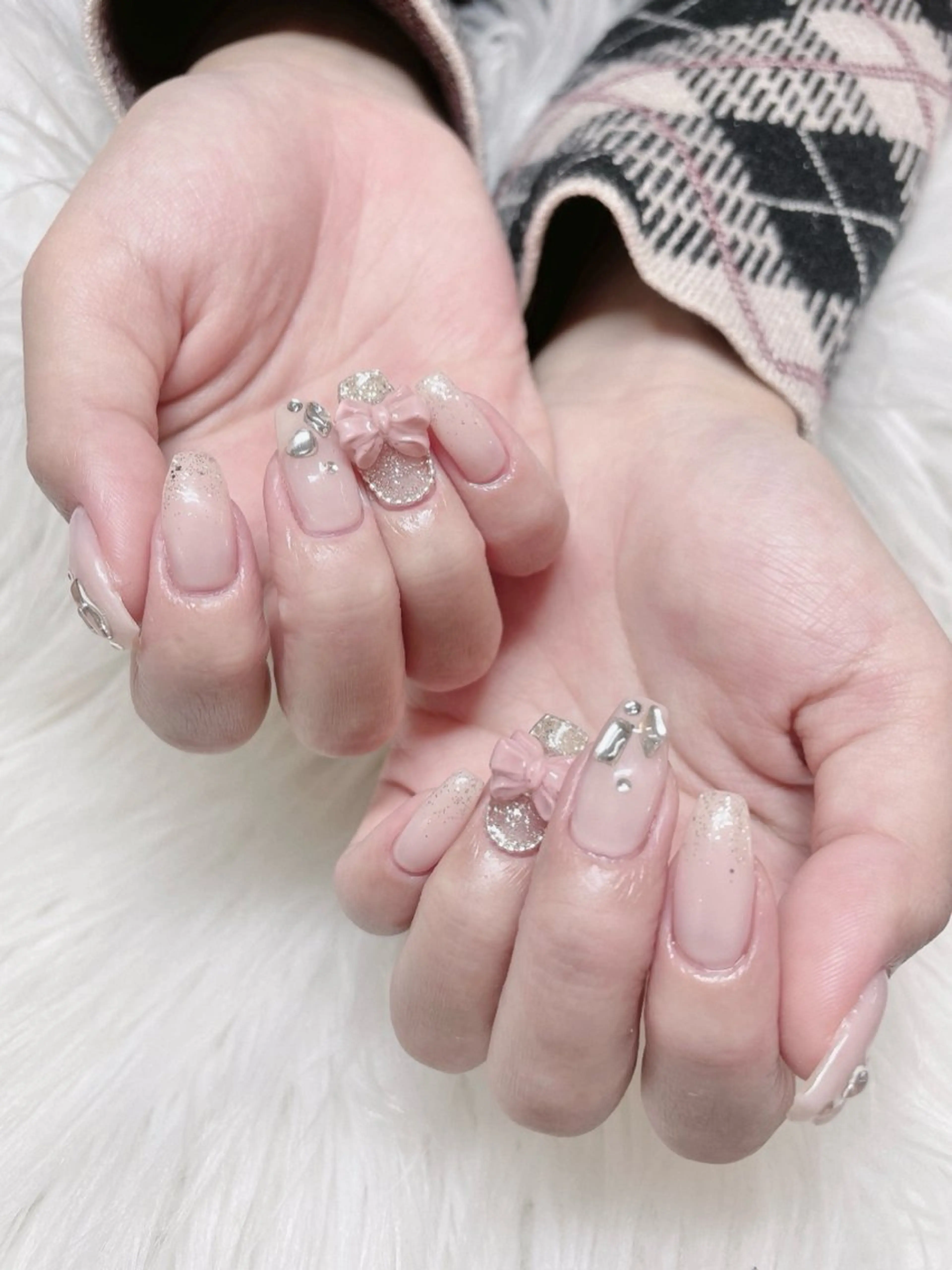 ネイル ハンドネイル ネフェル所属・🤍ruru🤍 ガーリーネイル🎀のネイルデザイン