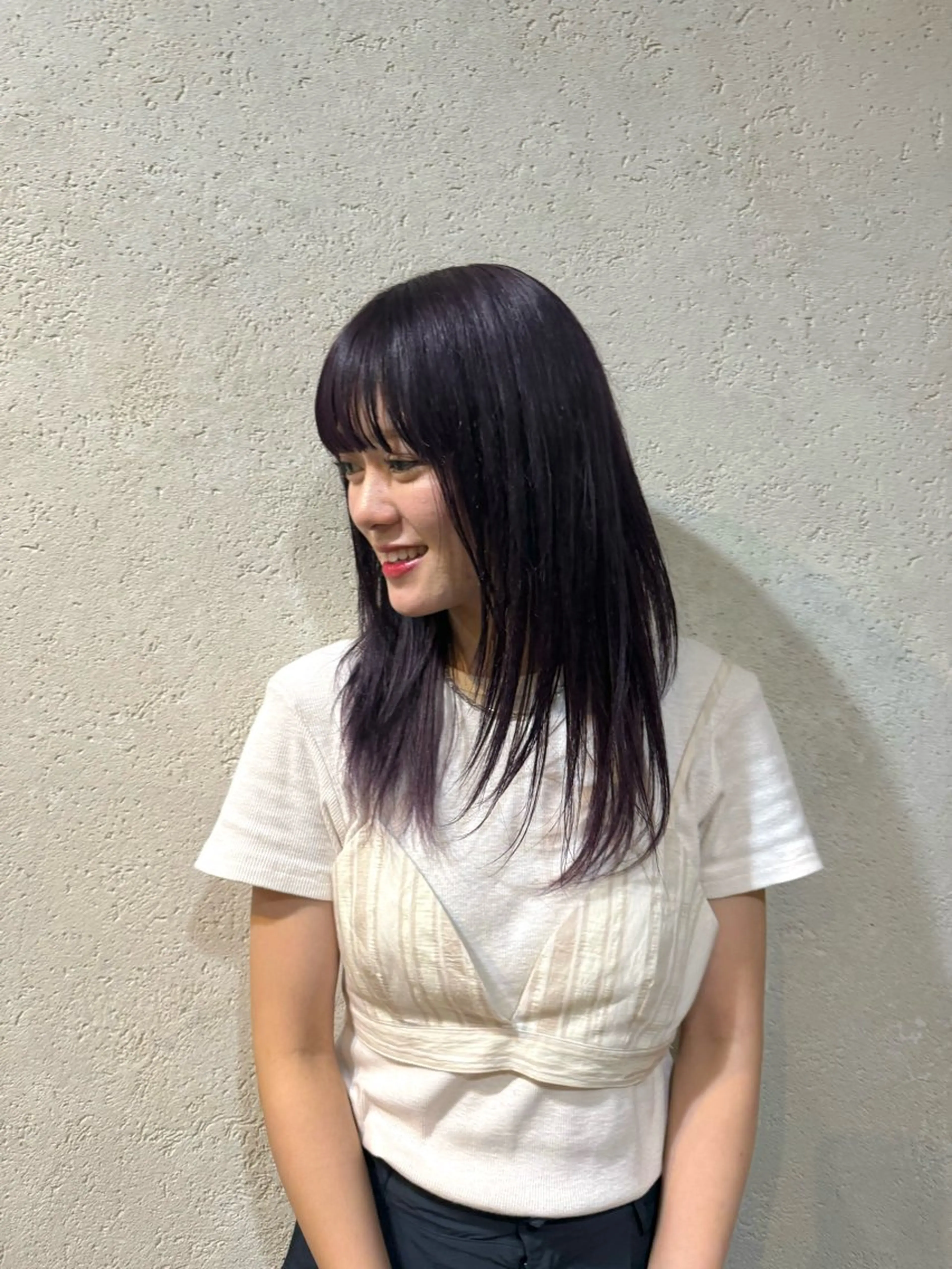 ロング カラー 西尾 愛のヘアスタイル