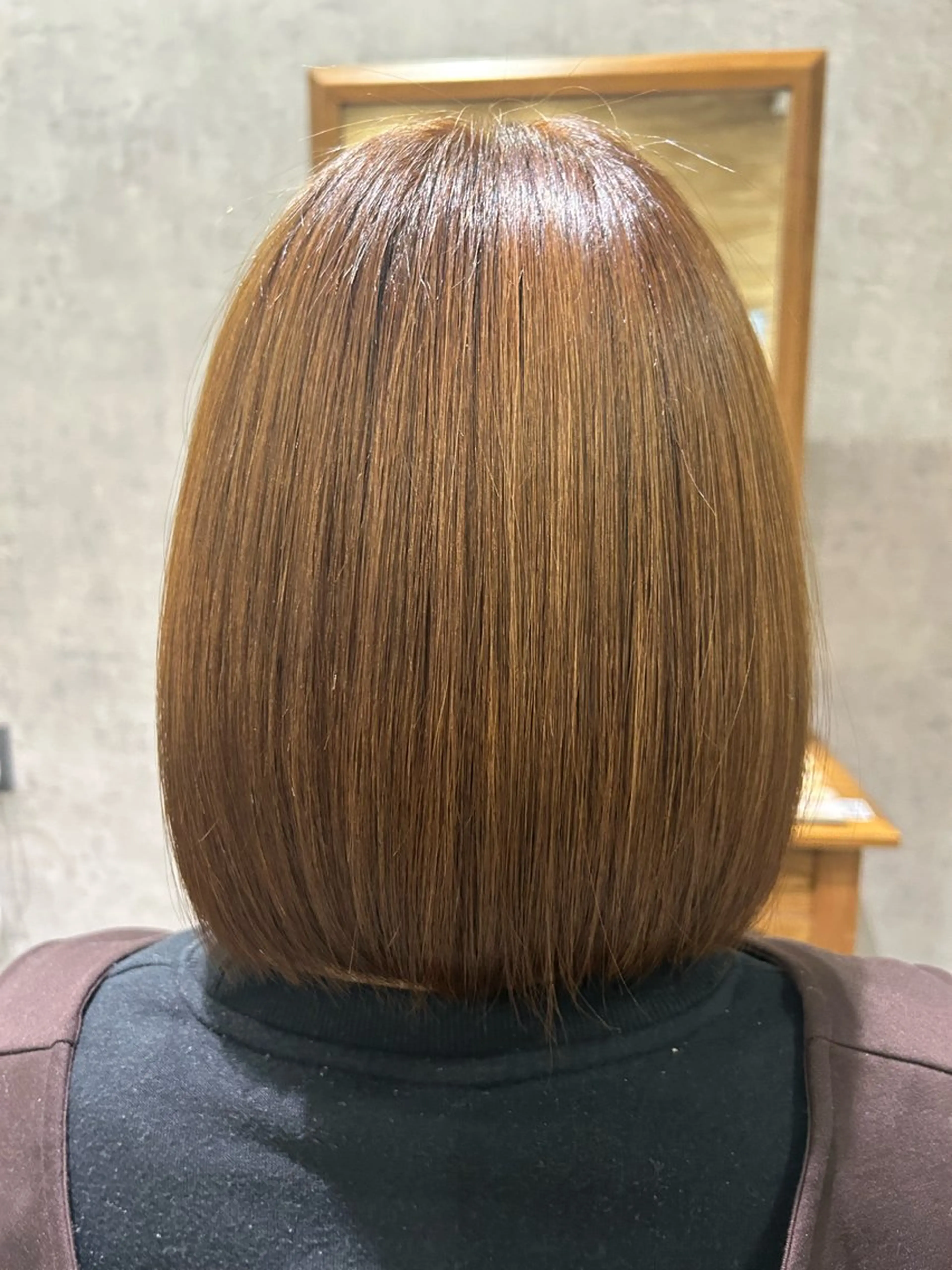 カラー 稲井 裕美のヘアスタイル