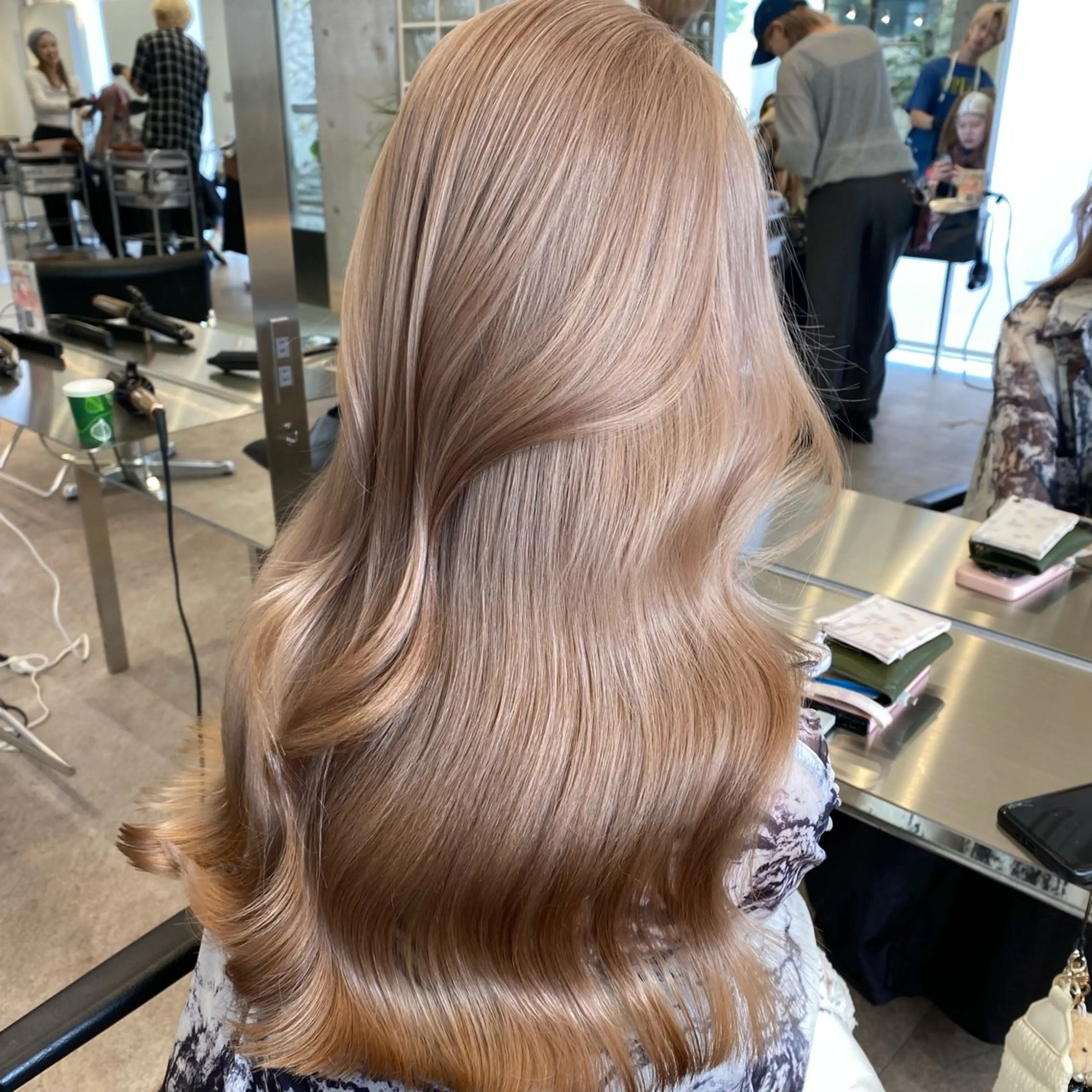 カラー ハイトーンカラー/ airi🎀のヘアスタイル