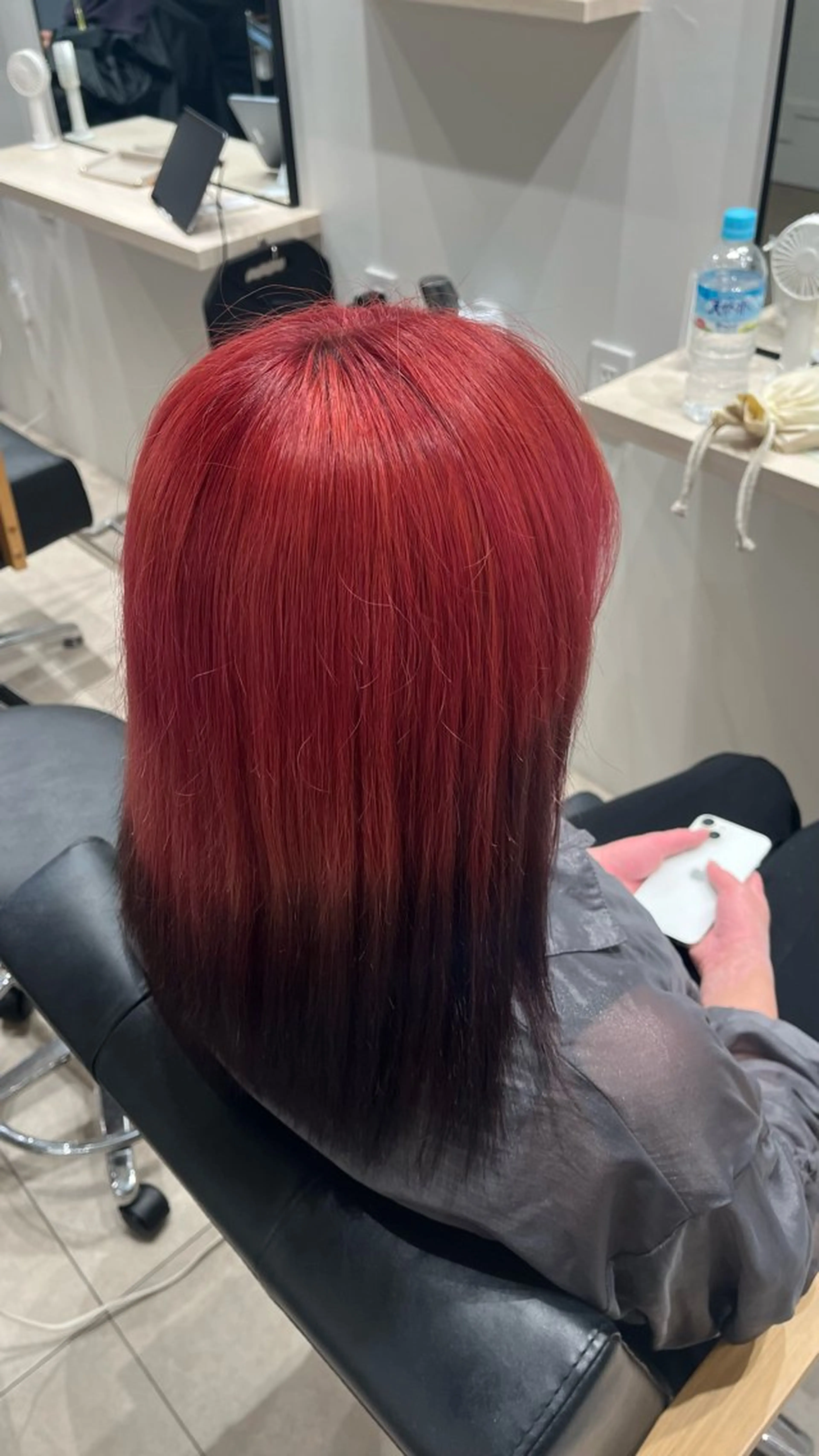 セミロング カラー 黒髪 ブリーチ グラデーションカラー レッドカラー ヘアカラー トリートメント COTAN所属・🍒YUI🍒 暖色カラー/ブリーチのヘアスタイル