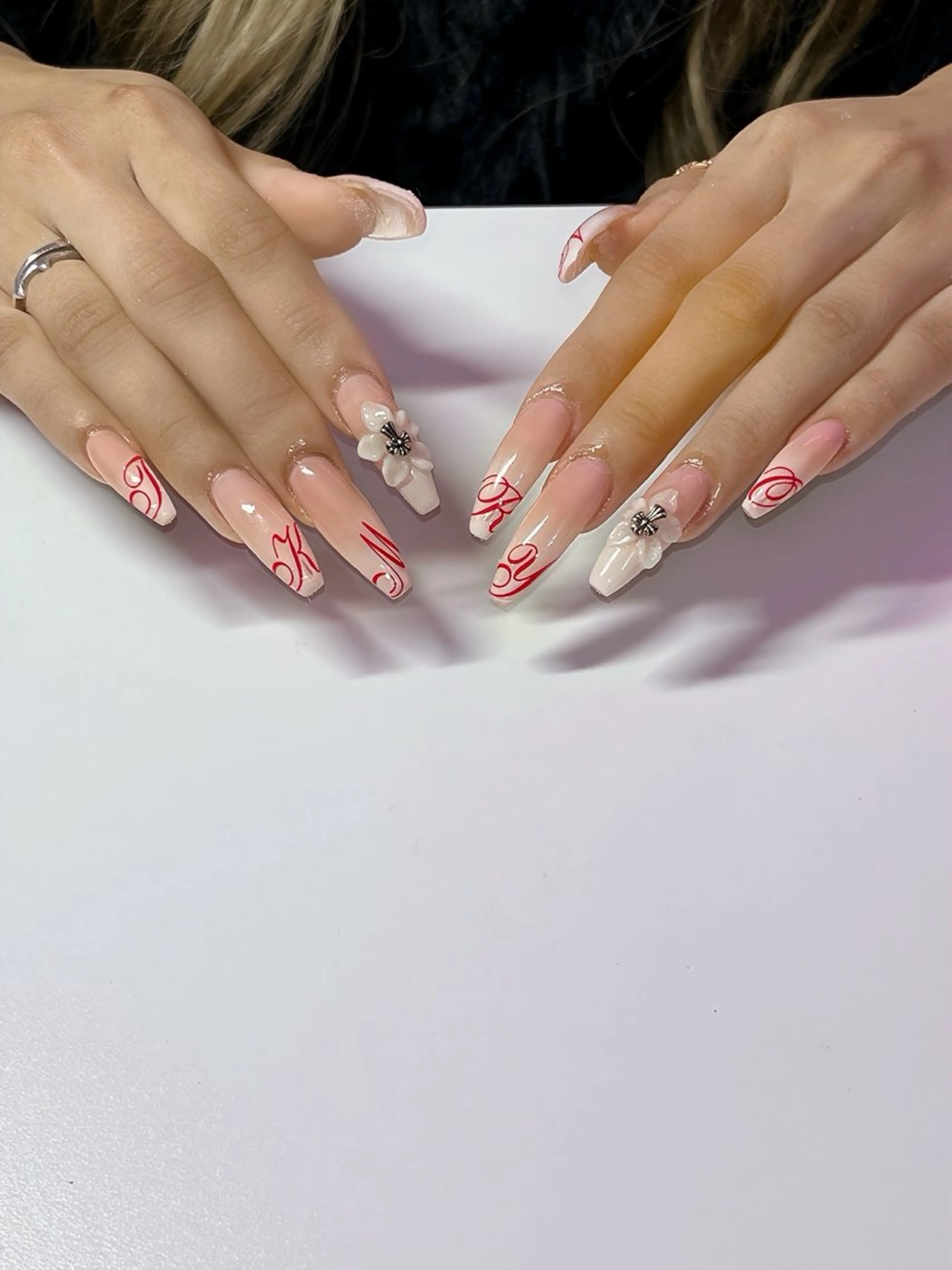 ネイル ハンドネイル nailsalon Rのネイルデザイン