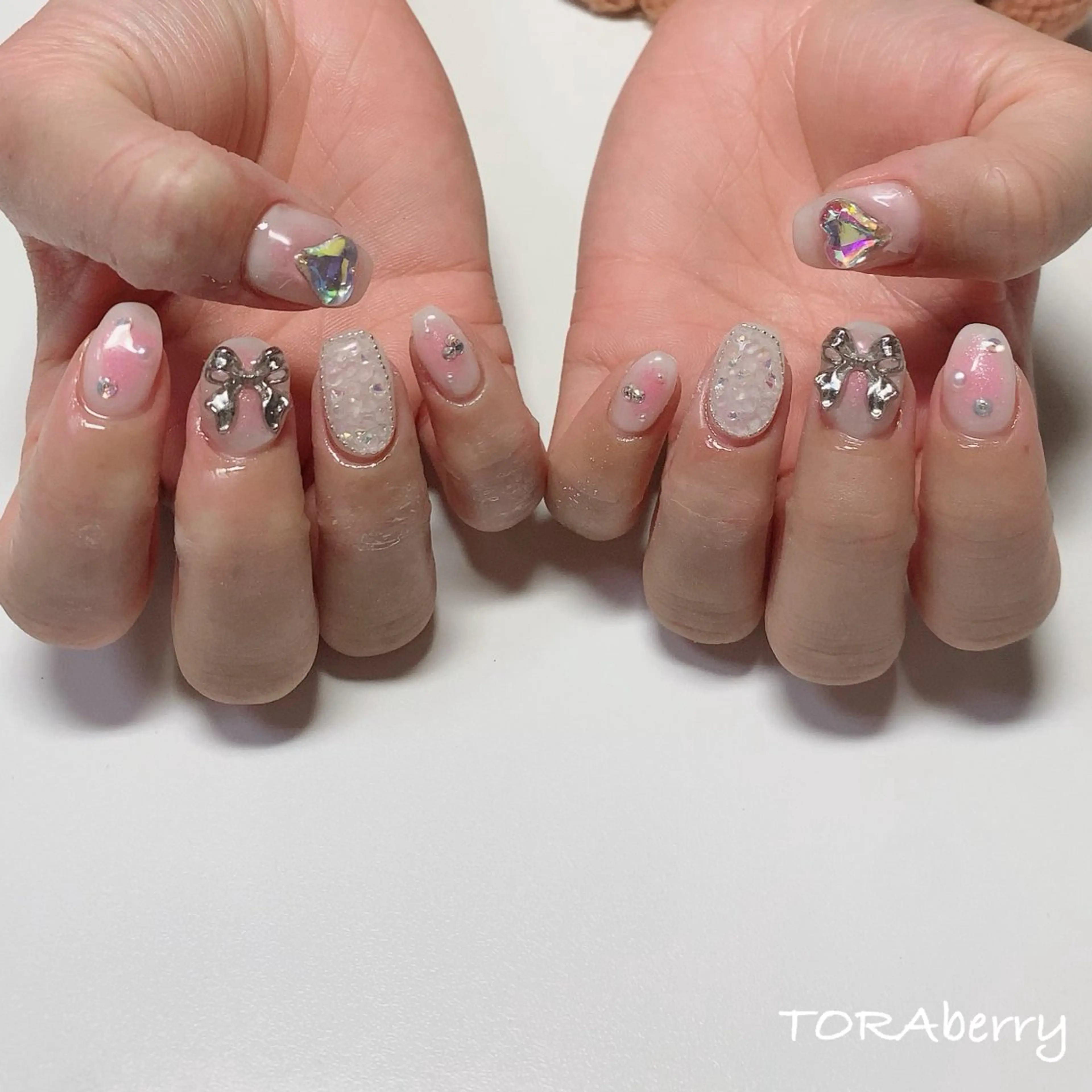 ネイル ハンドネイル ネイリスト なつみのネイルデザイン