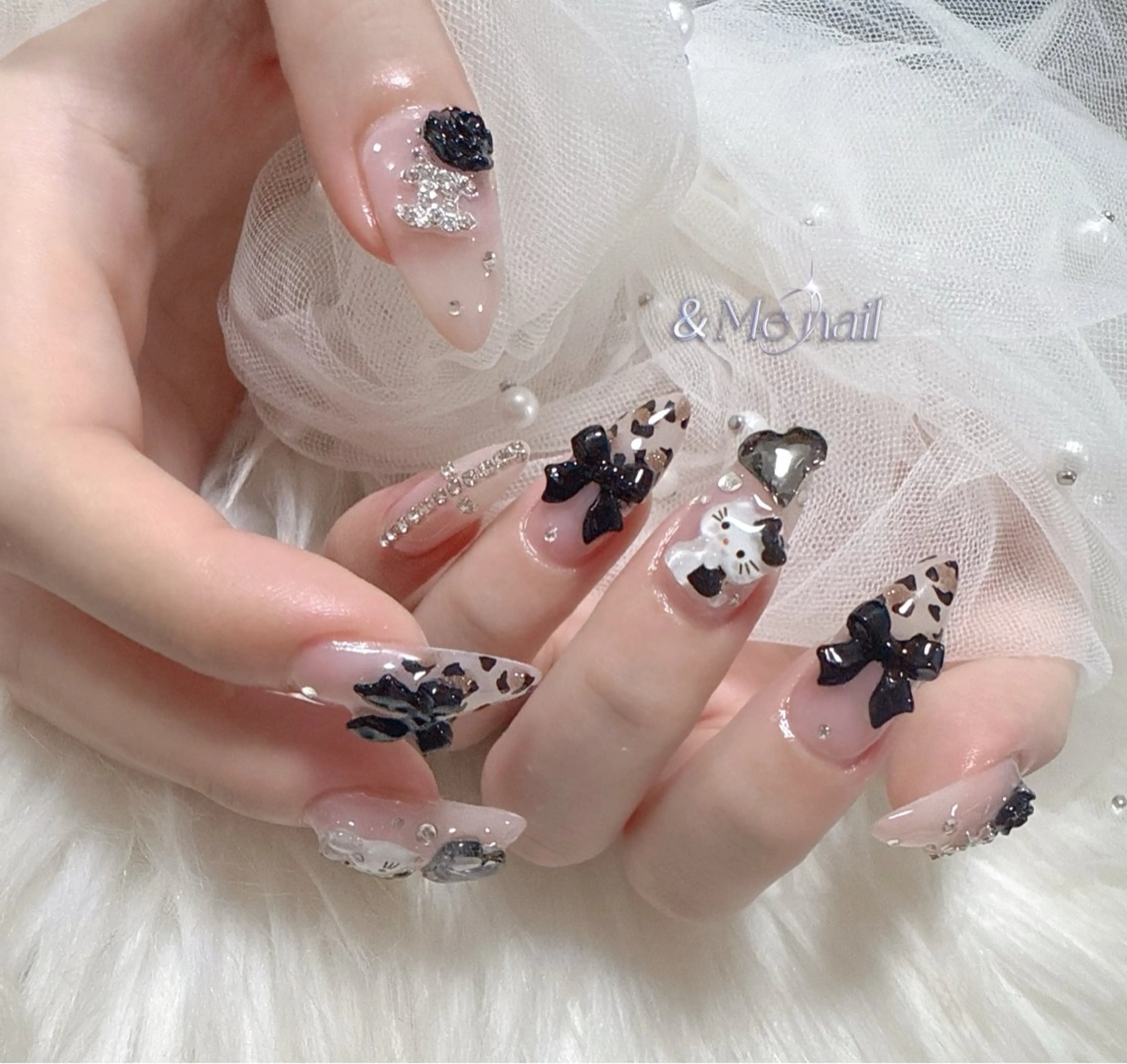 ネイル ハンドケア ＆ME アンドミーのネイルデザイン