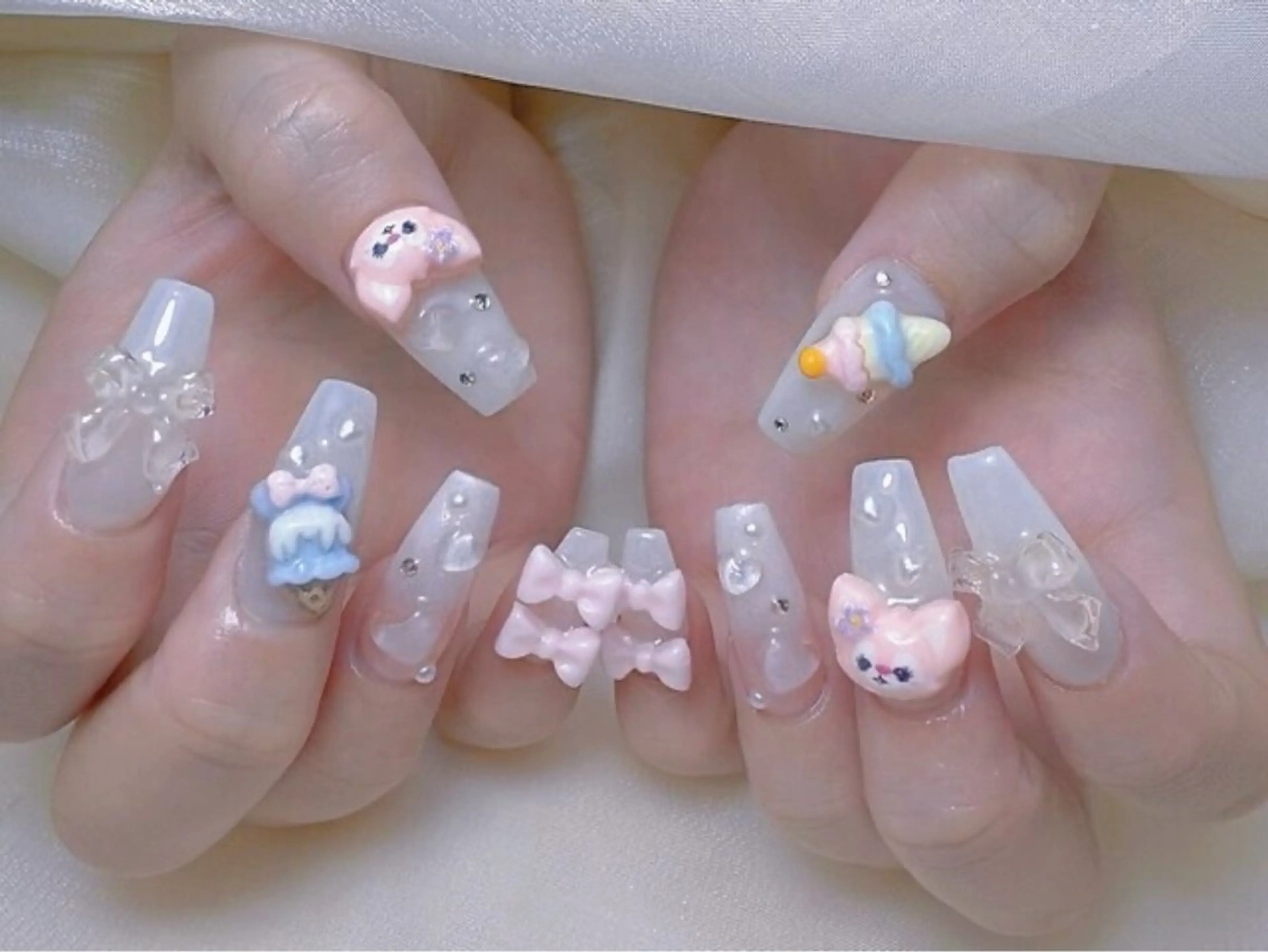 ミディアム cici nailのネイルデザイン