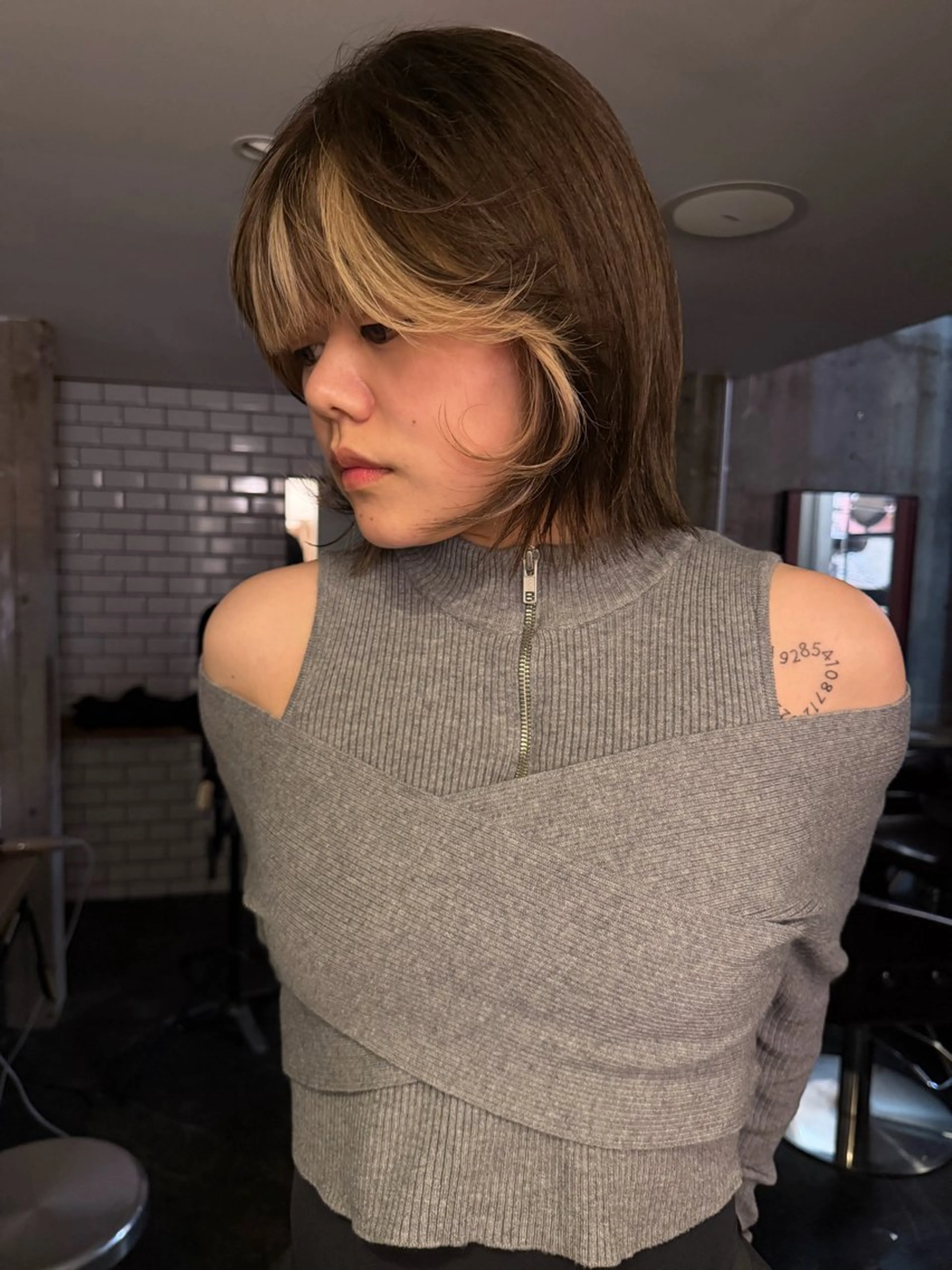 カラー ヘアカラー トリートメント ヘッドスパ beige/ 海碧のヘアスタイル