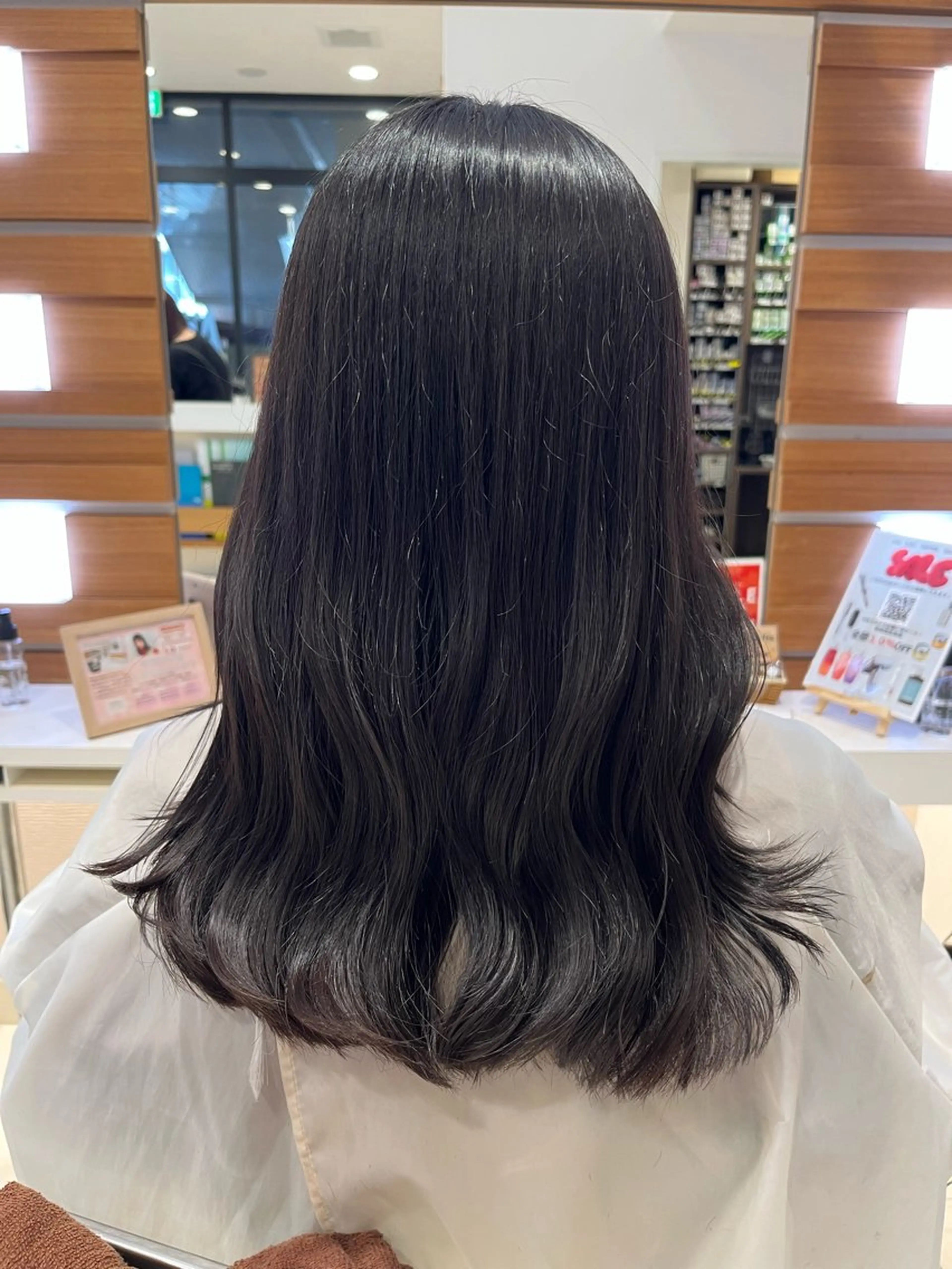セミロング Moka モデル募集のヘアスタイル