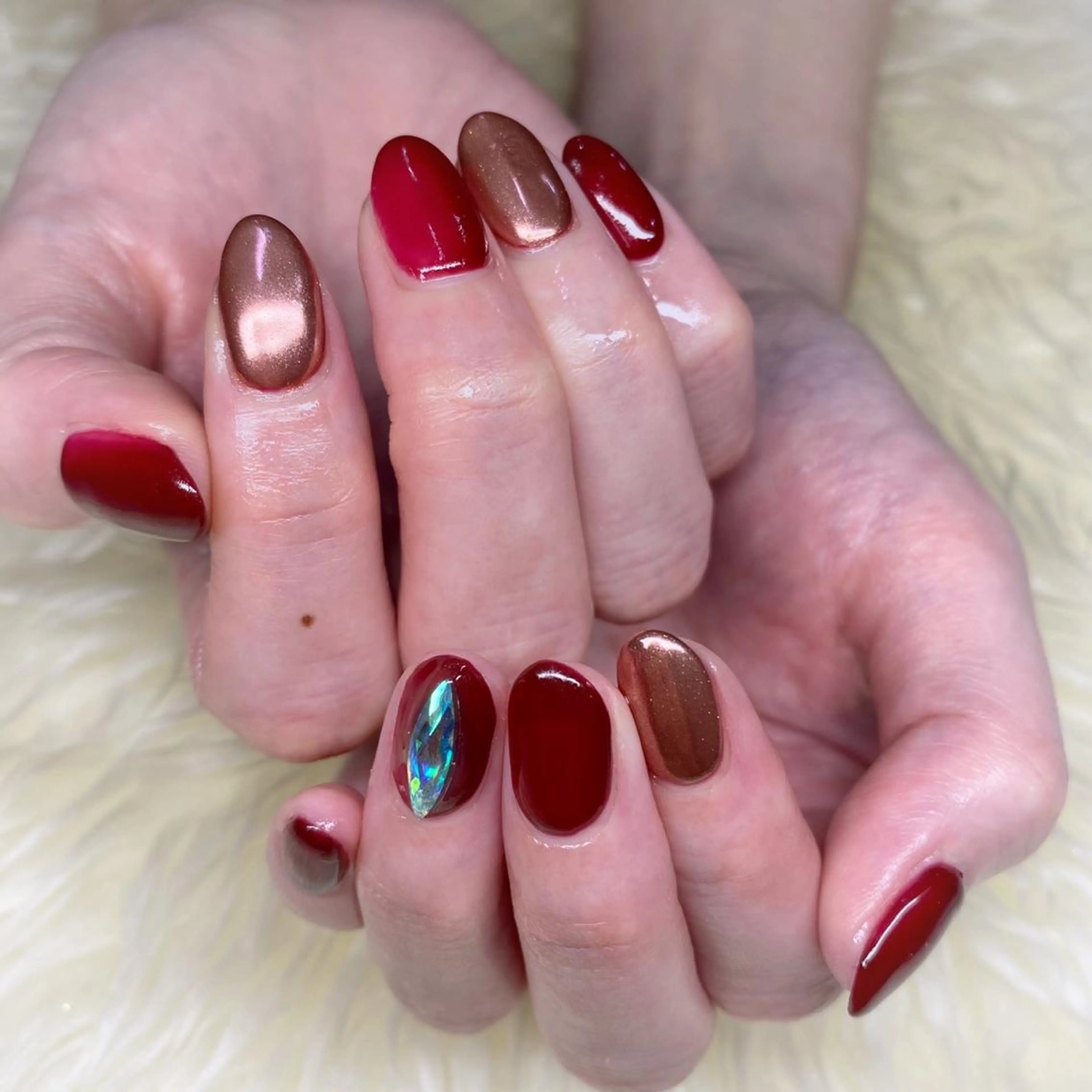 ネイル ミラーネイル ストーンネイル ハンドネイル Nail&eye Belire 新宿のネイルデザイン