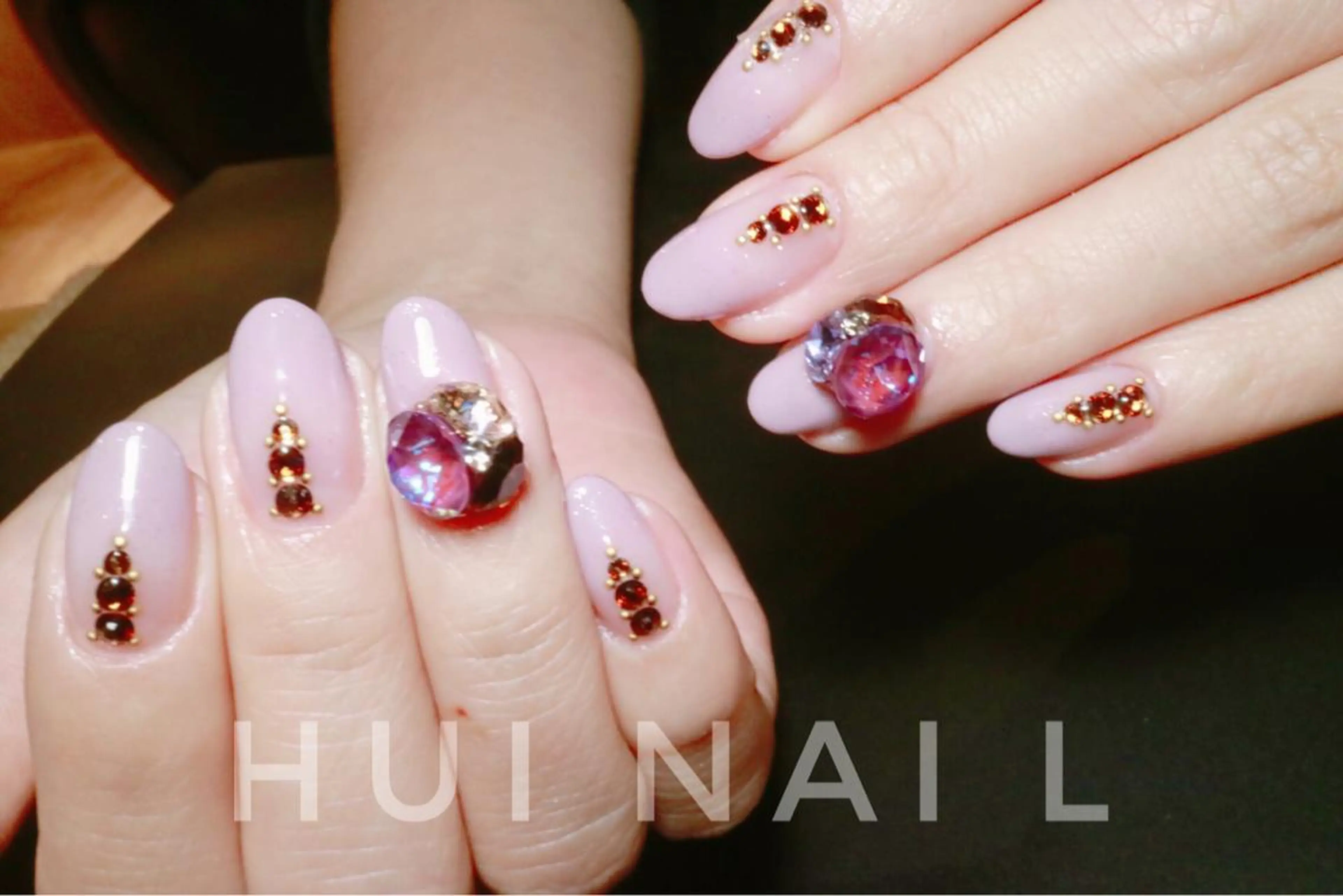 ミディアム めぐみのネイルサロン 惠のネイルデザイン