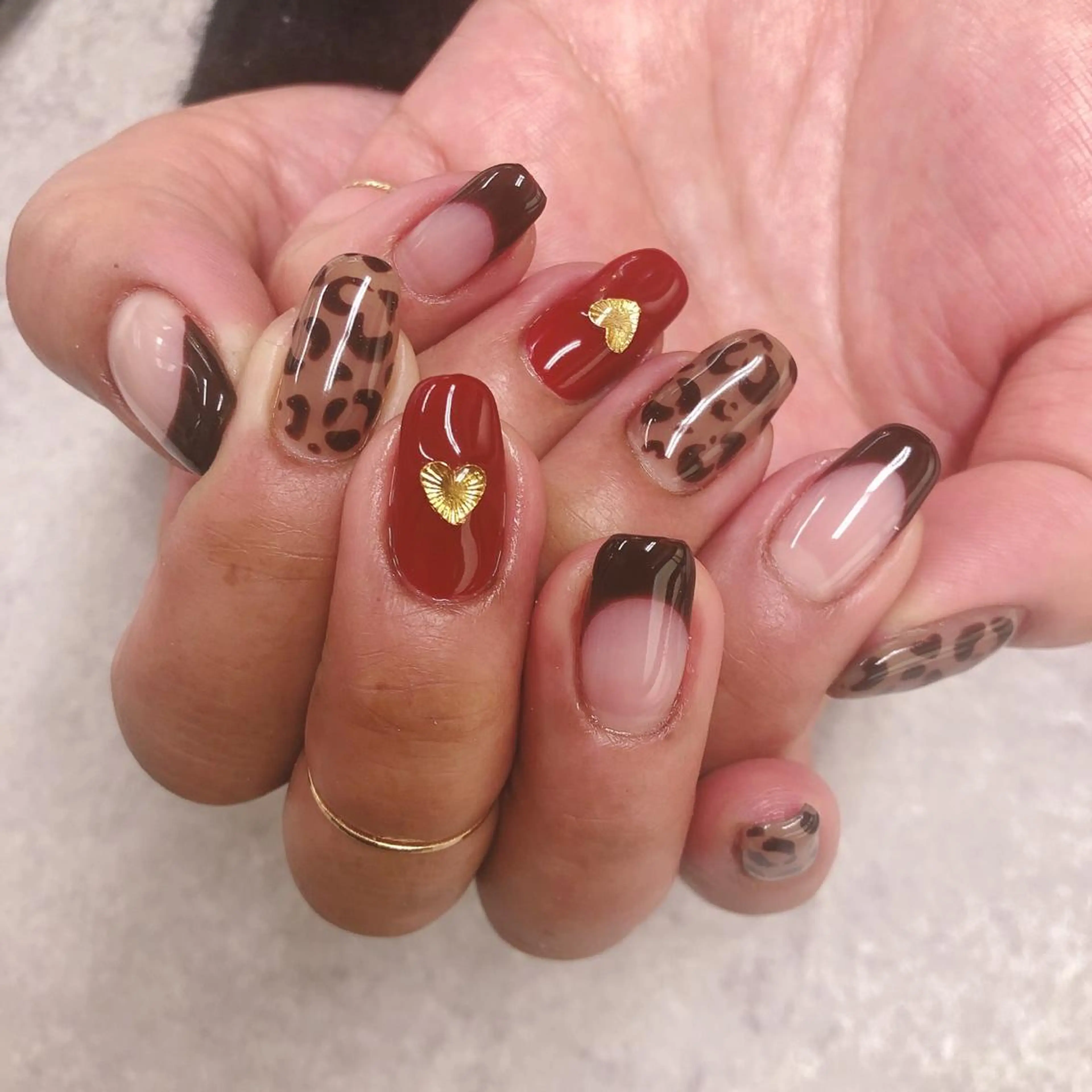 ネイル バレンタイン ハンドネイル ハンドケア FASTNAIL PLUS 新宿店のネイルデザイン