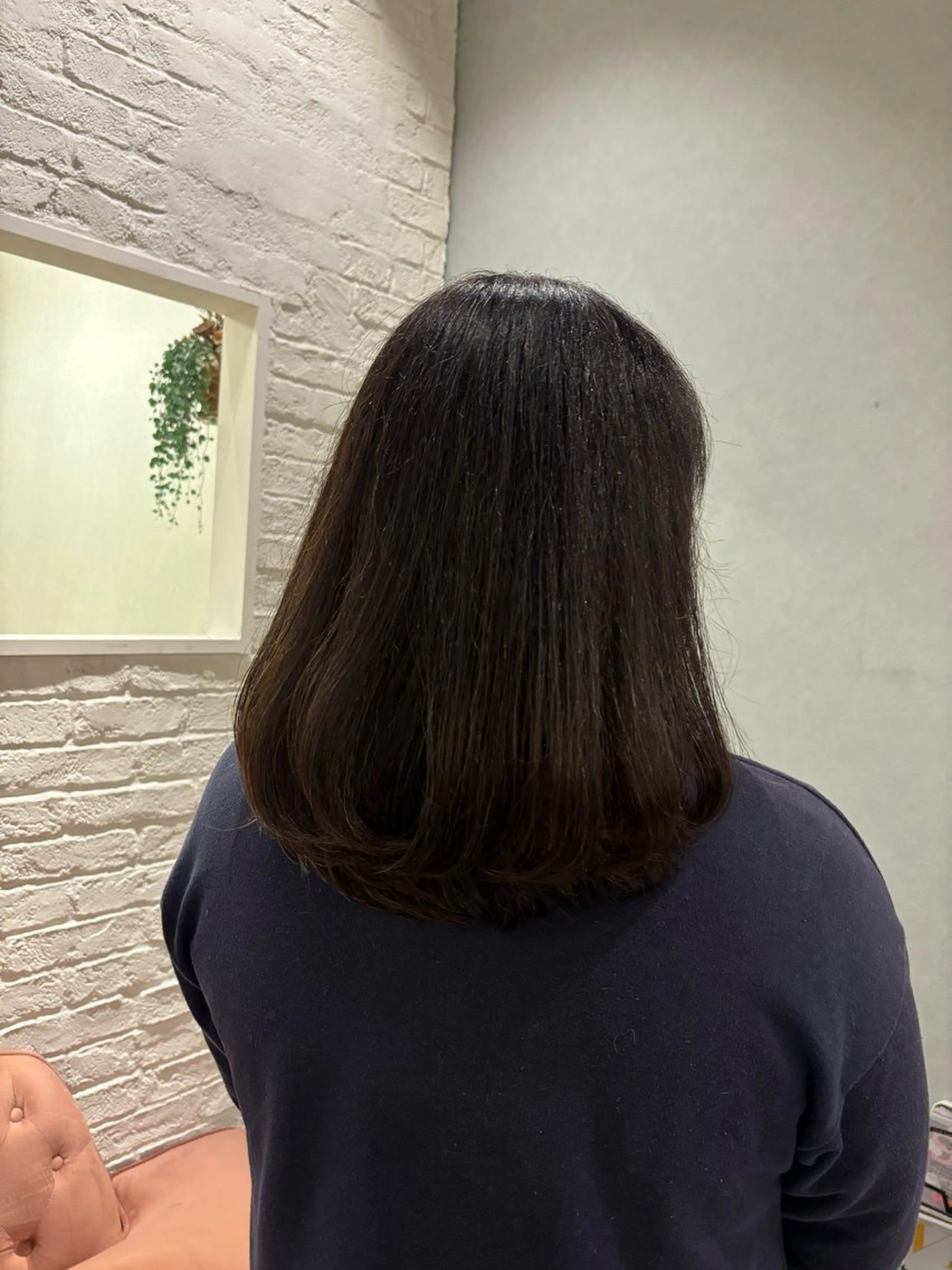 ミディアム RUDDER 小泉のヘアスタイル
