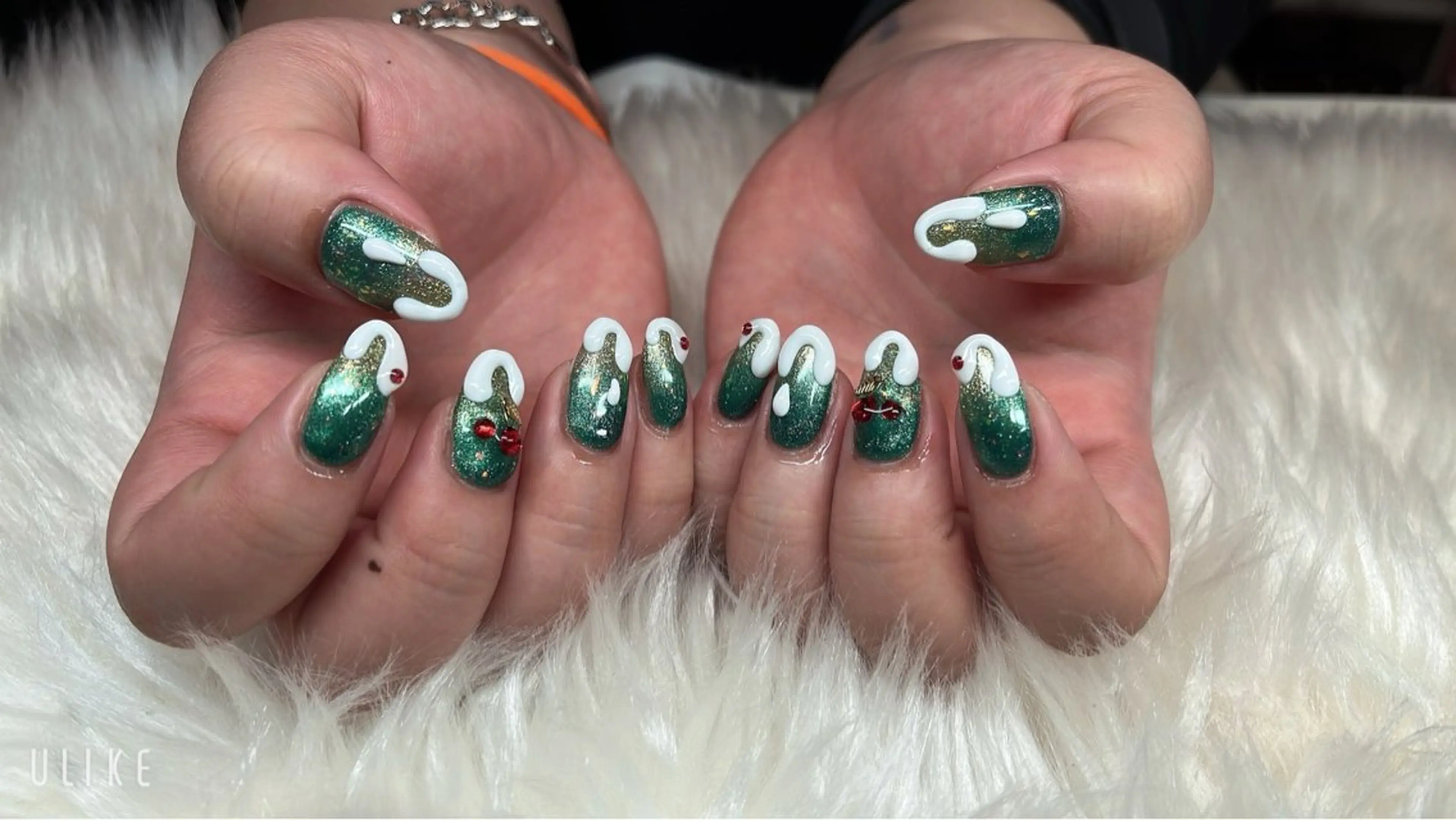 ネイル 持ち込み ハンドネイル ティーエヌ 金山駅東口店のネイルデザイン