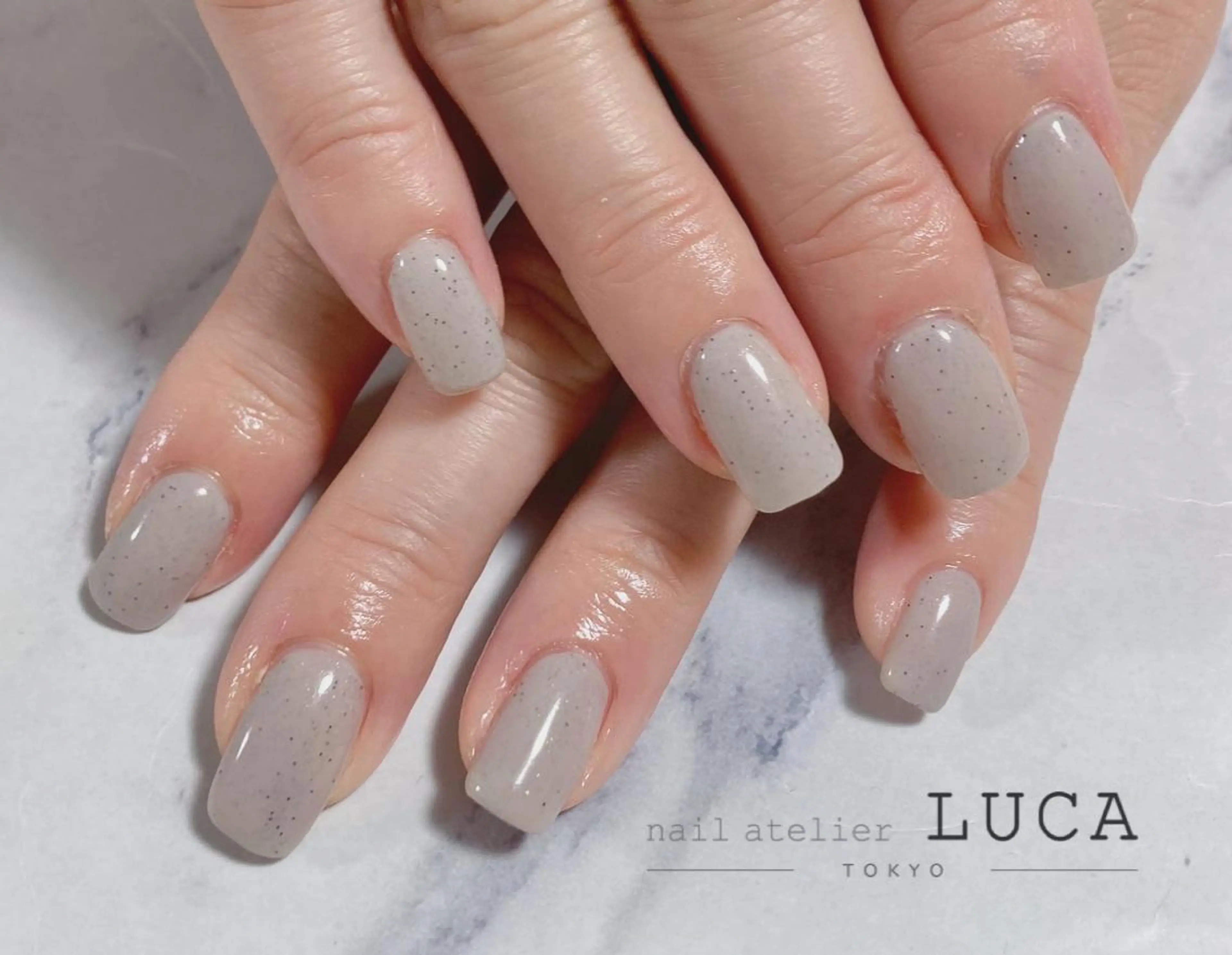 ネイル ジェルネイル ワンカラーネイル パラジェル ネイルアトリエルカ スタッフのネイルデザイン