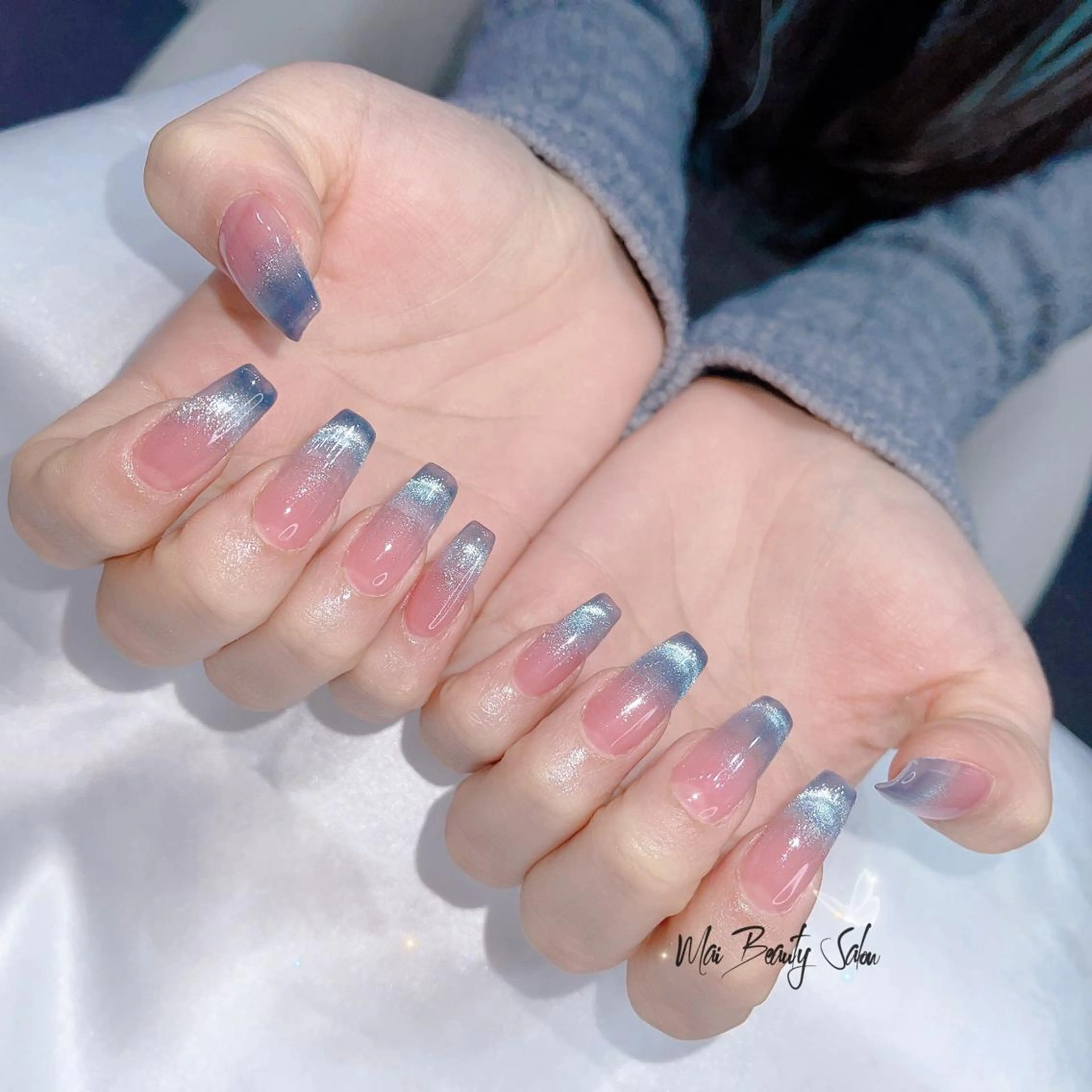 ネイル チークネイル フラッシュネイル フットネイル ジェルネイル マグネットネイル MaiBeauty dodoのネイルデザイン