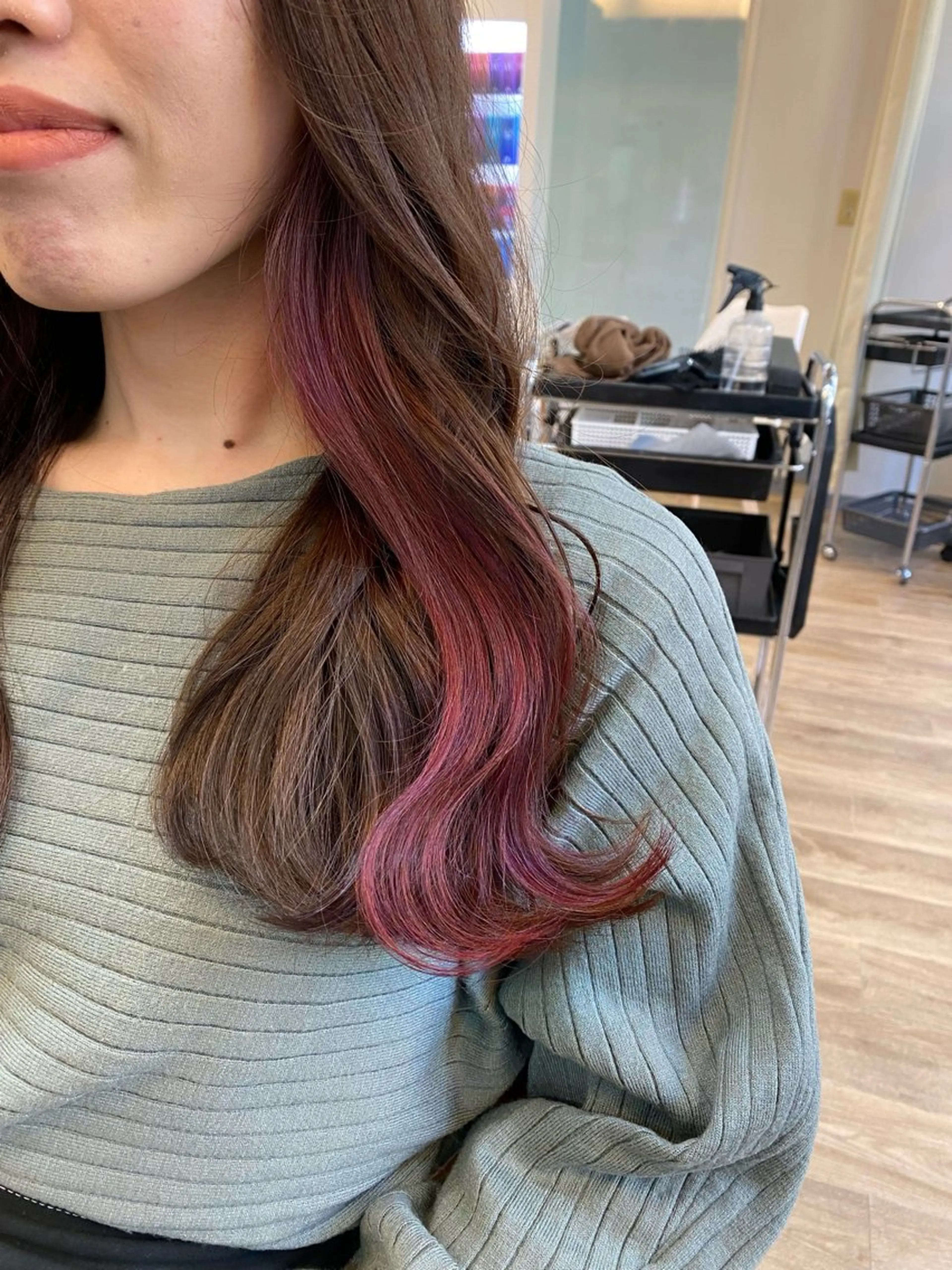 セミロング カラー ブリーチなし透明感 🕊ワダ　ユイのヘアスタイル