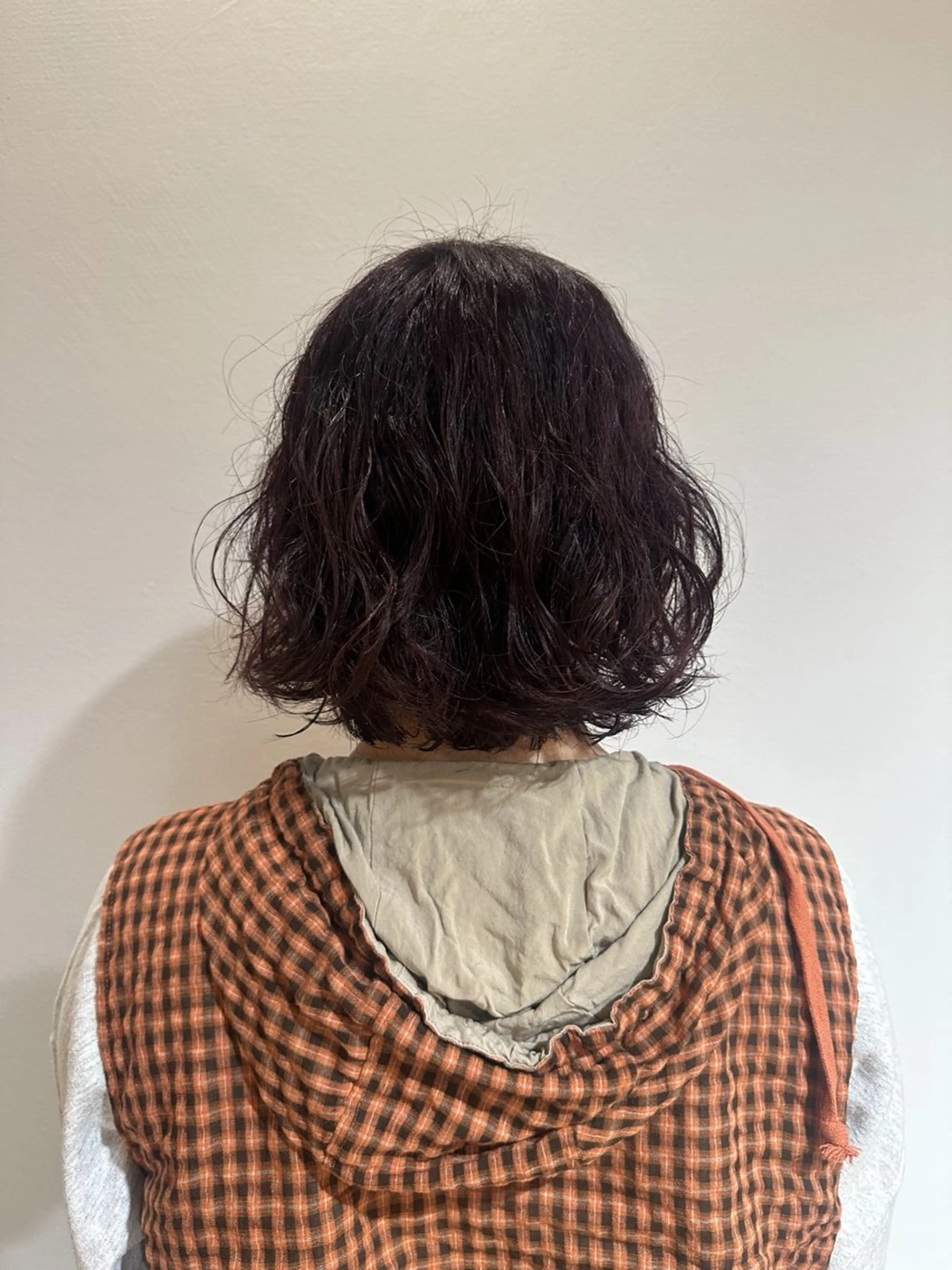 ミディアム パーマ パーマ 塩澤 榛奈のヘアスタイル