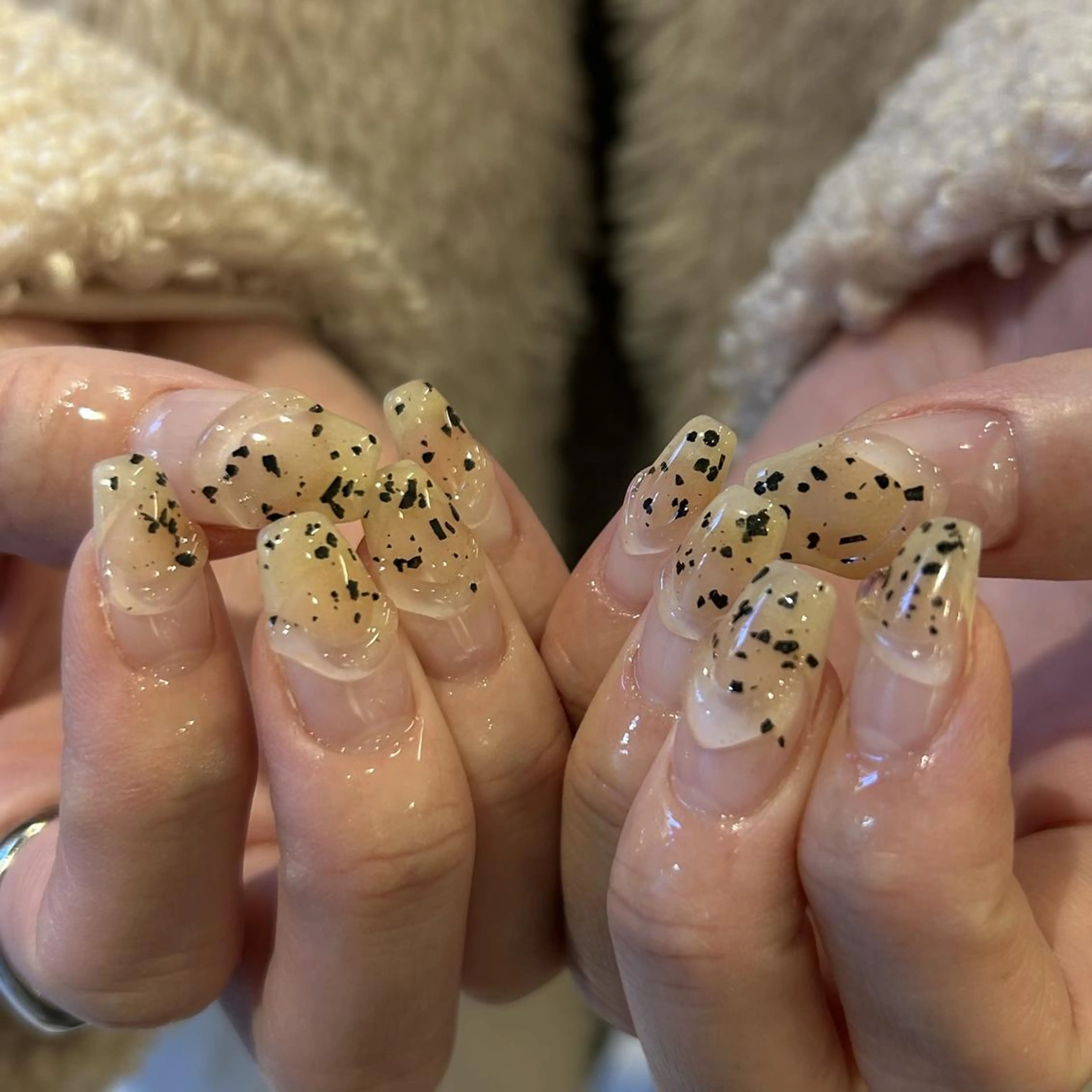 ネイル オーロラネイル ジェルネイル 氷ネイル・うるうるネイル 韓国ネイル ミラーネイル nails TOKYOのネイルデザイン