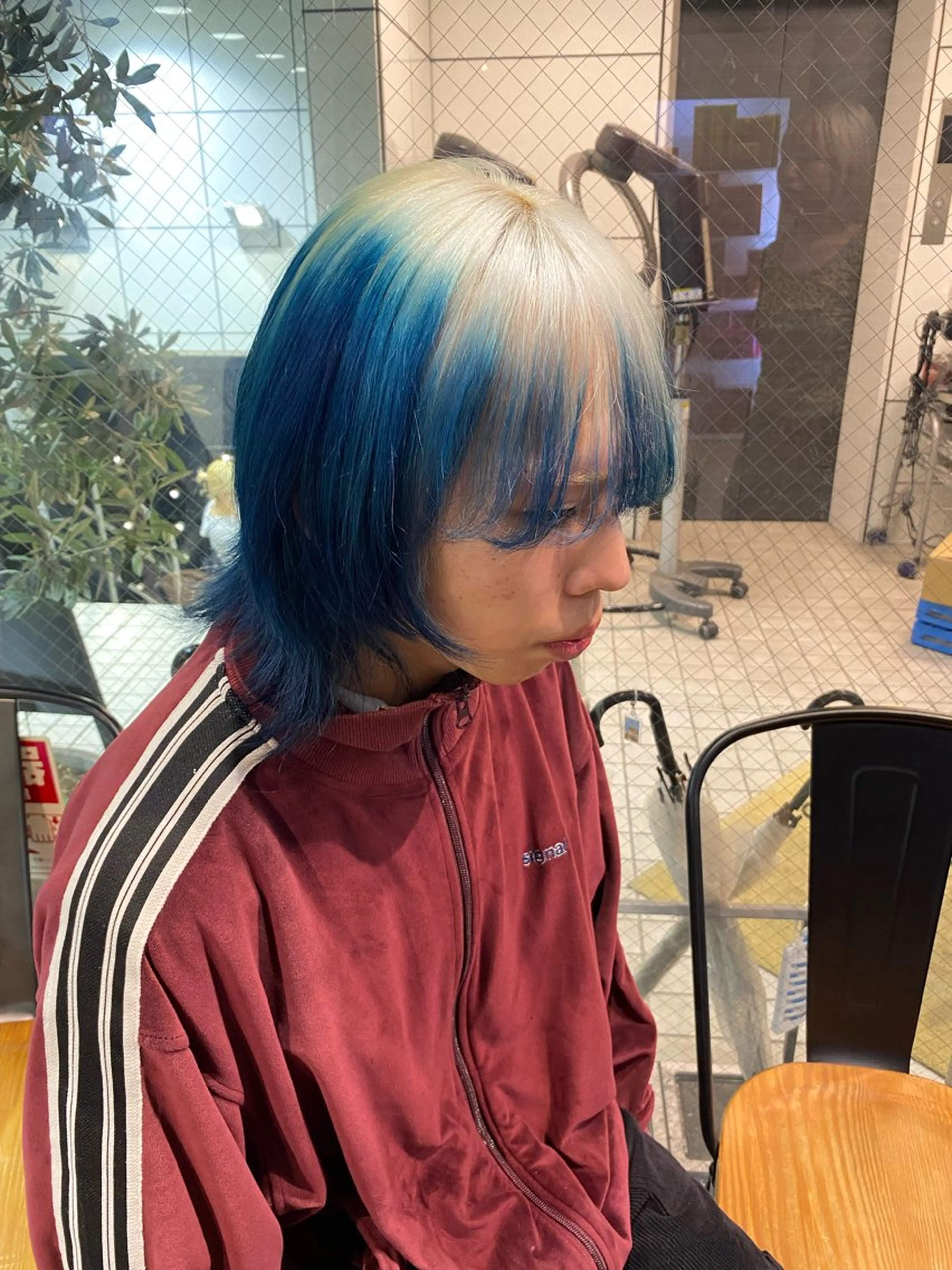 カラー メンズ メンズハイトーン ブルーカラー ハイトーンカラー アキト🌙 メンズ特化🔥のヘアスタイル