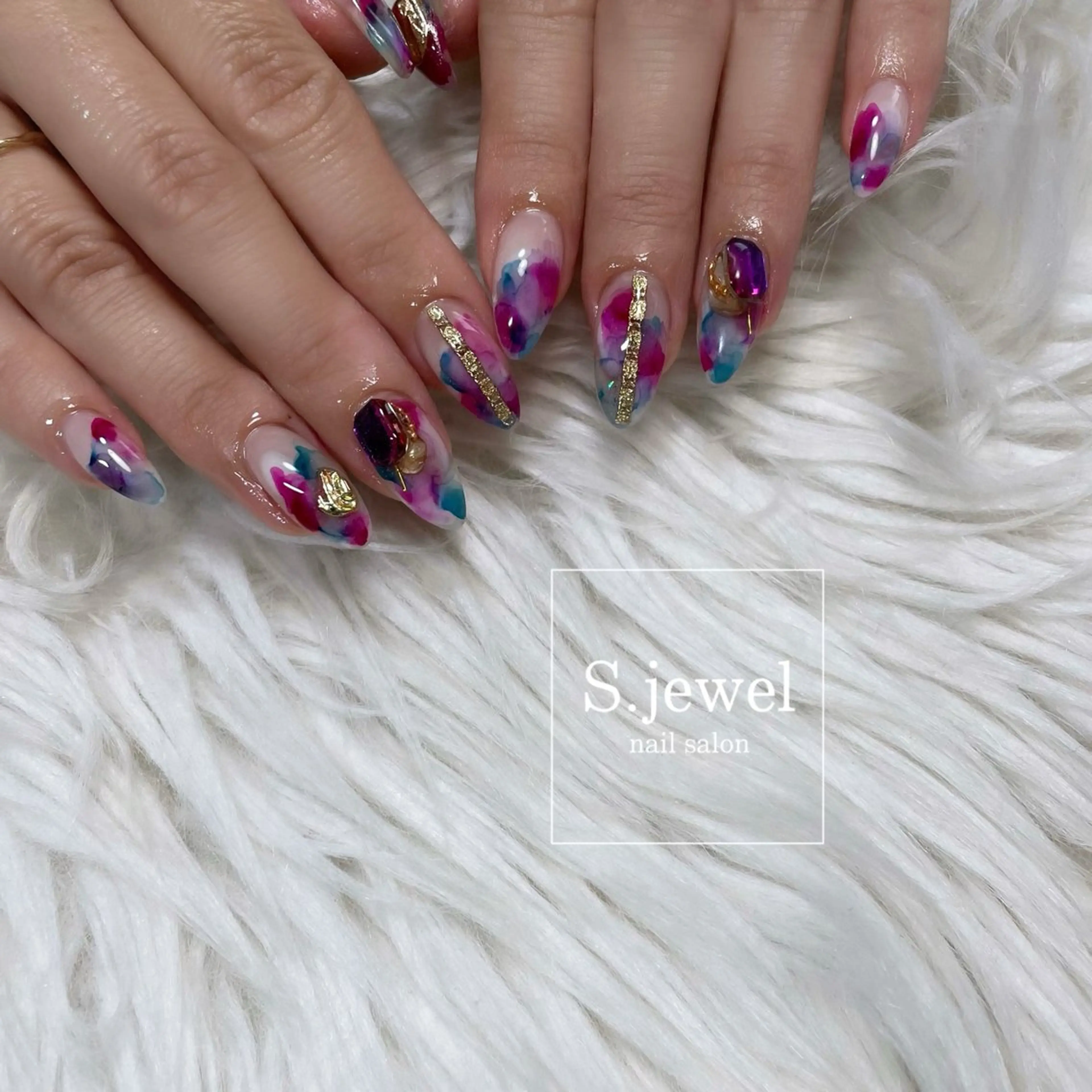 ネイル S♡JEWEL所属・S. JEWELのネイルデザイン