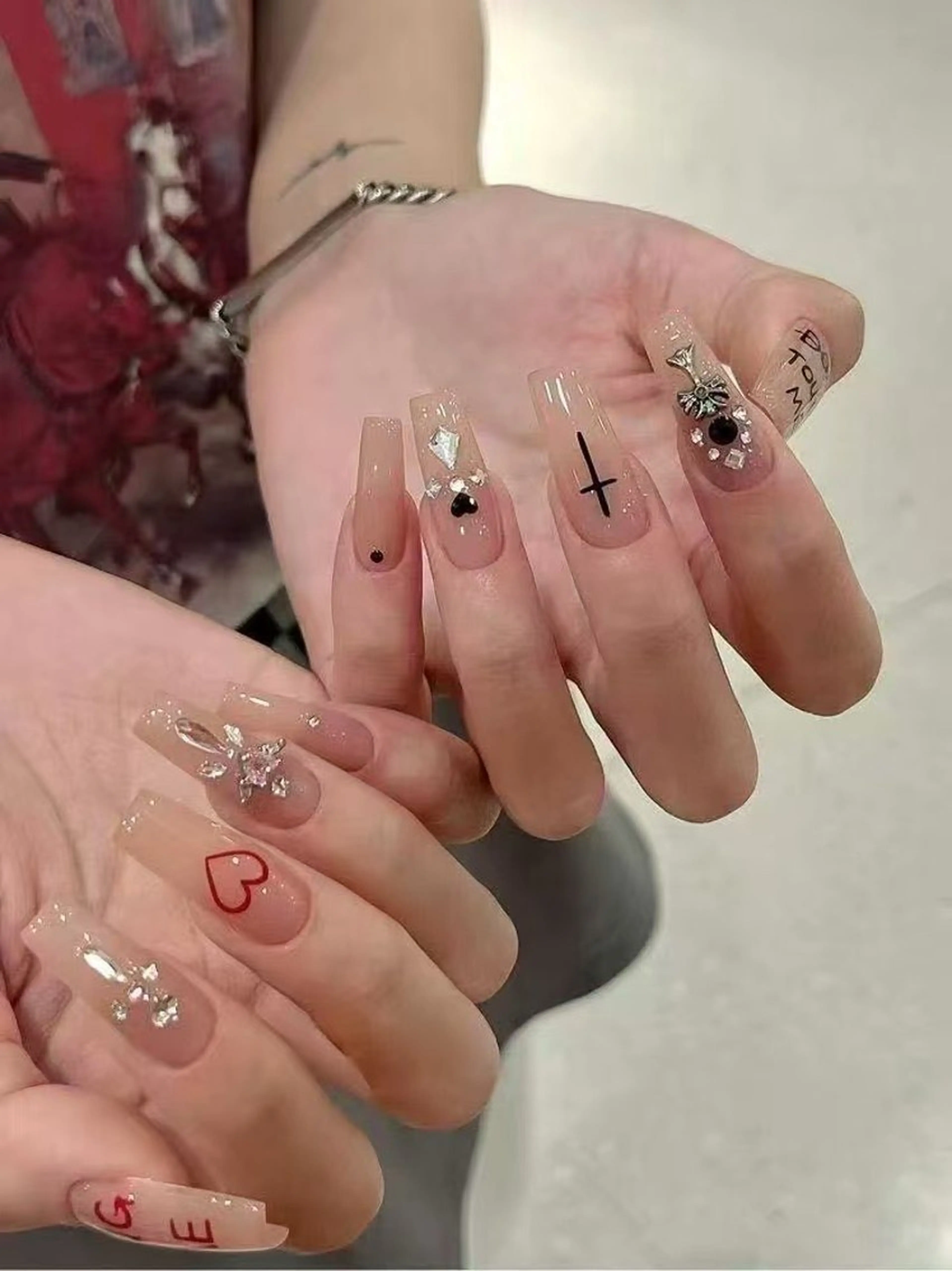 ネイル チョウ チョウのネイルデザイン