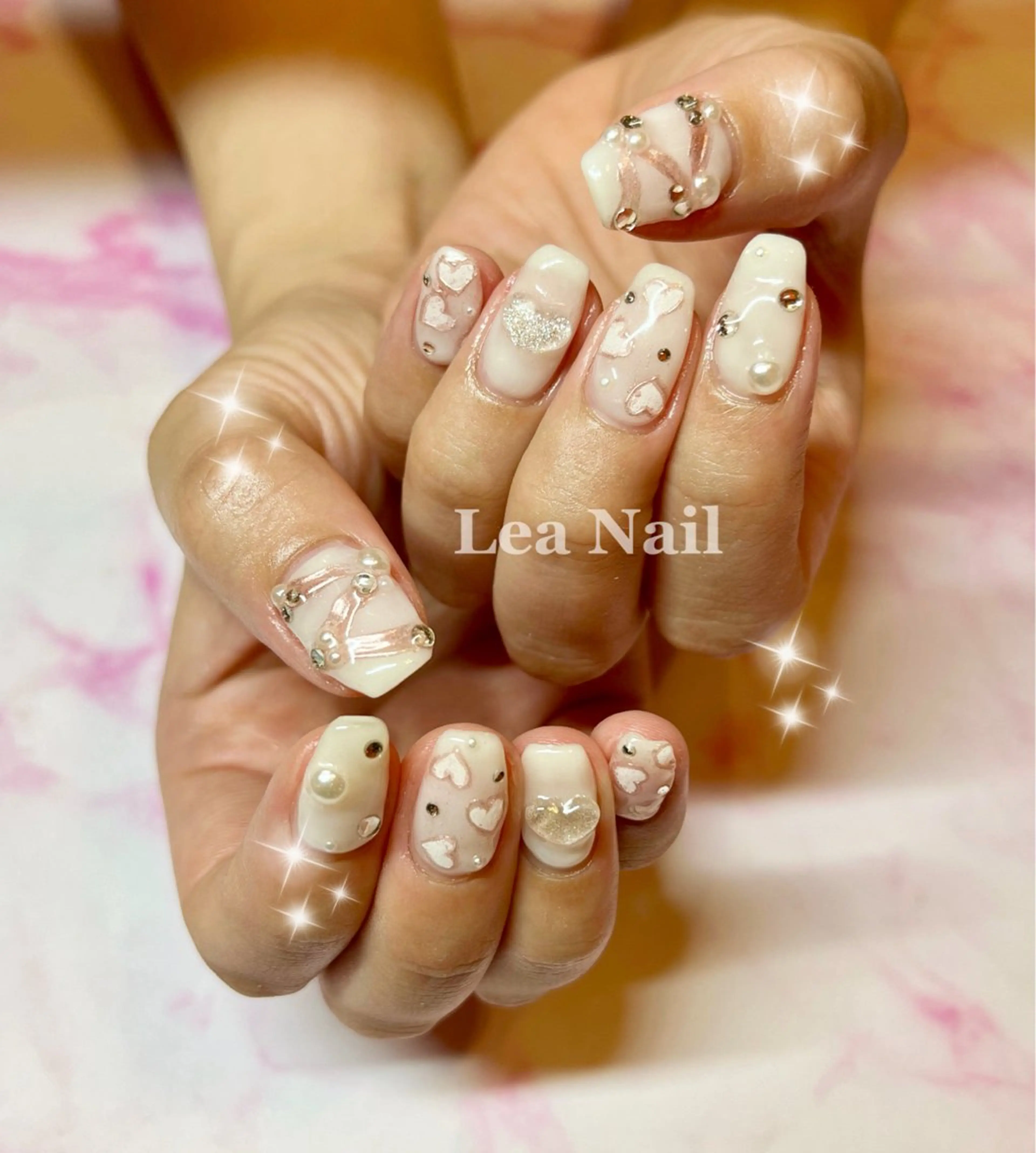 ネイル ハート ミラーネイル リボン ハンドネイル Lea Nailのネイルデザイン