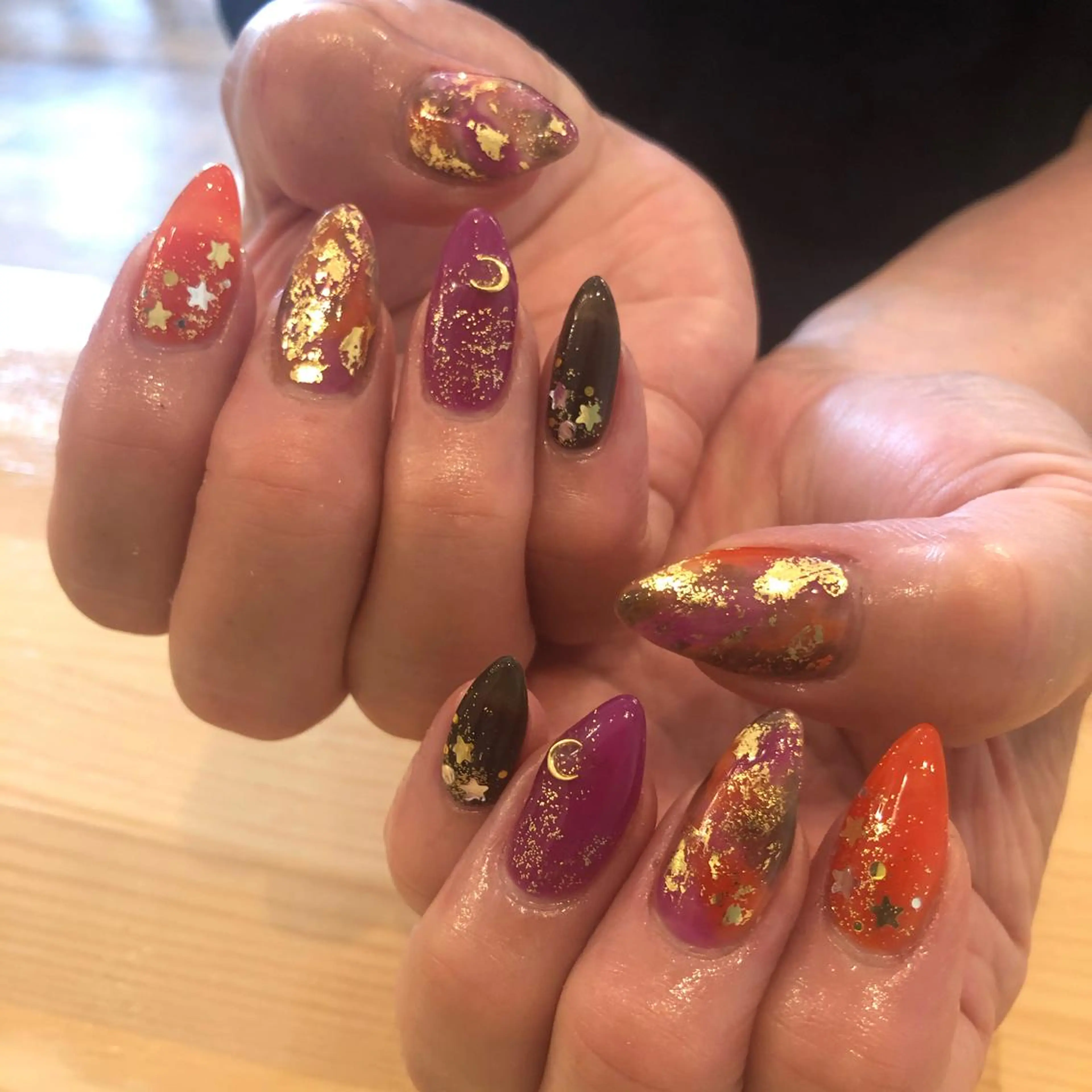 ネイル ハロウィン ハンドネイル NAIL Alaia 𓇼SHIORIのネイルデザイン