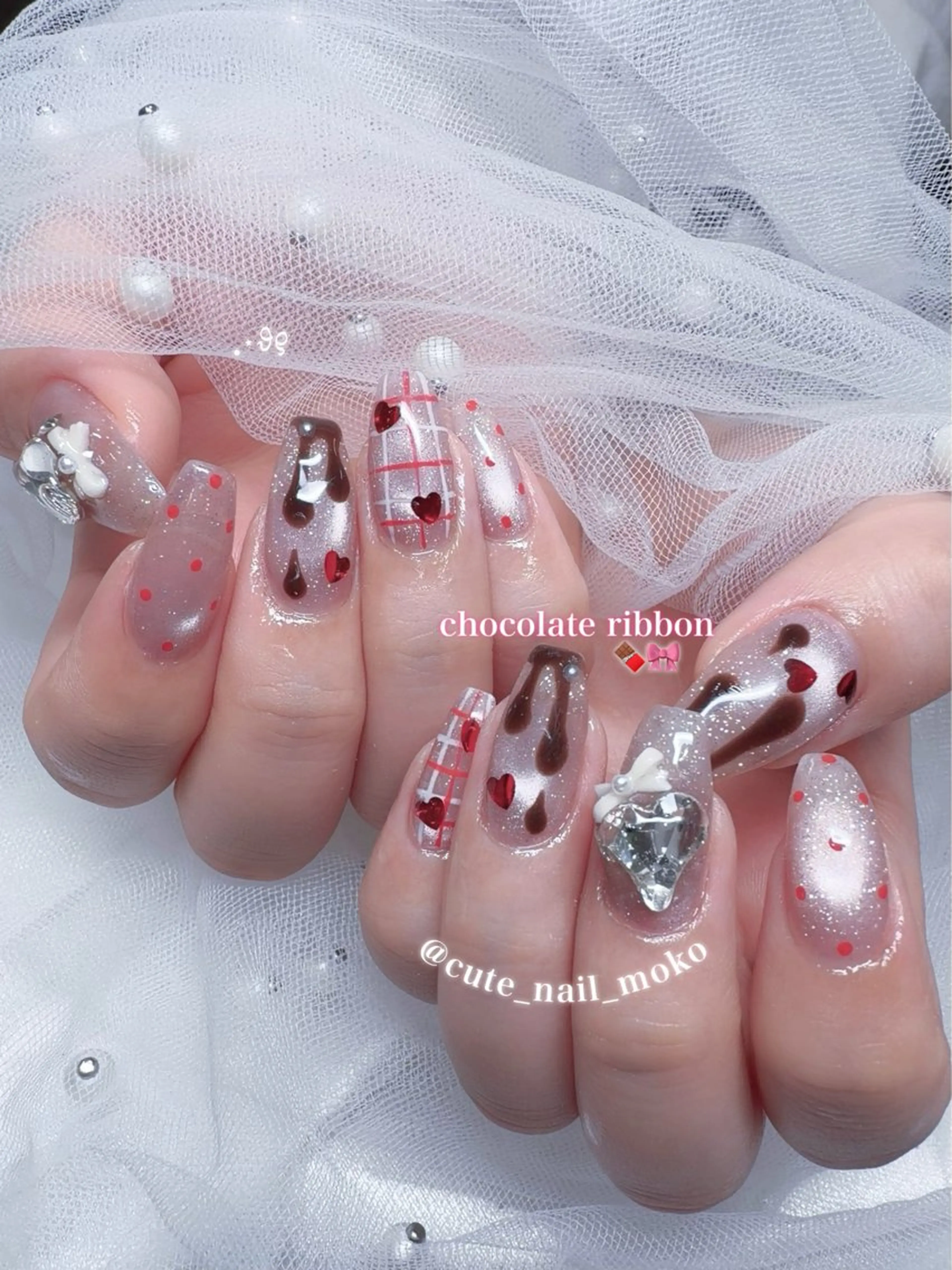 ネイル ハンドネイル GO TODAY SHAiRE SALON原宿 Liber所属・️🫧もこ 艶感ネイル🫧のネイルデザイン