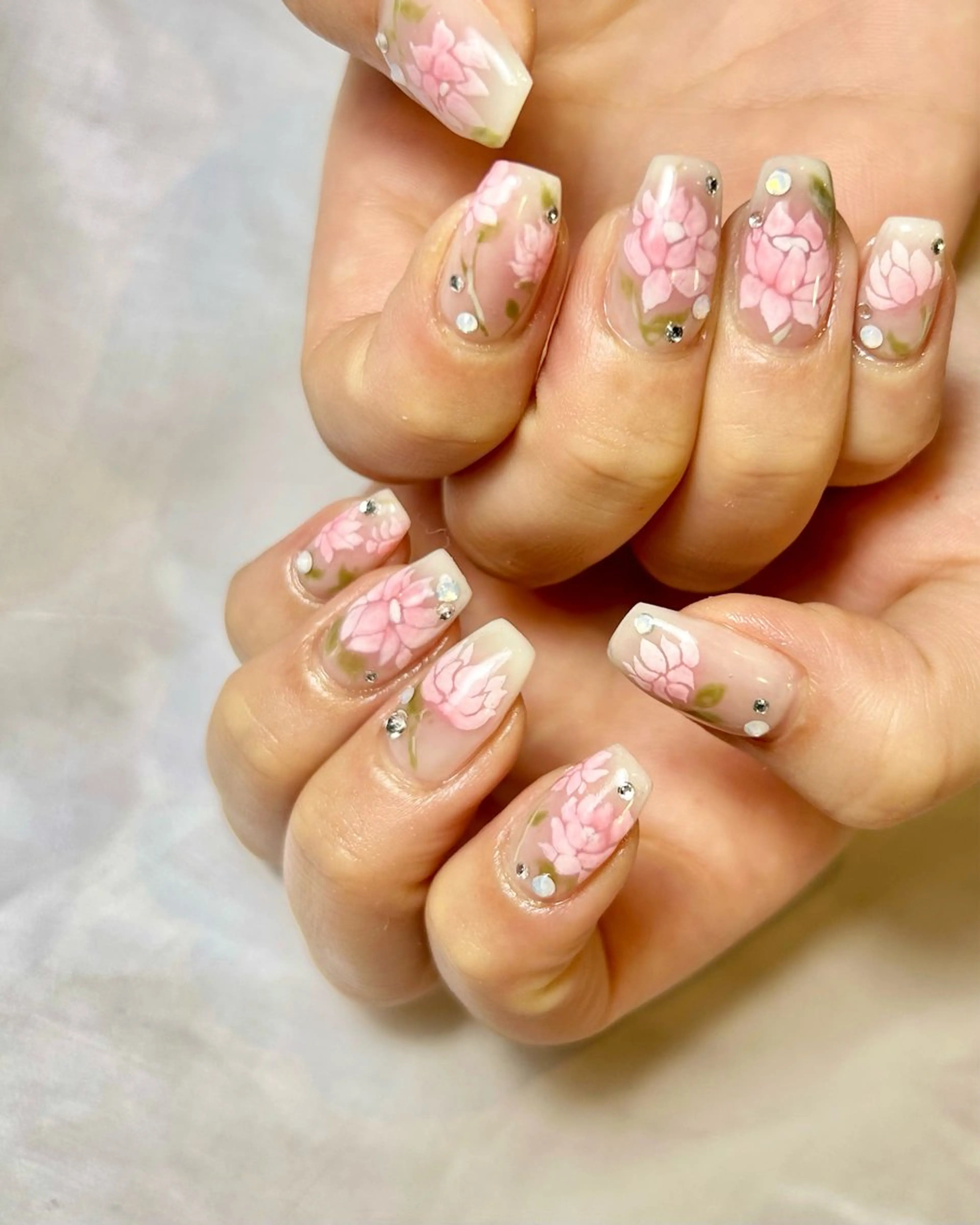 ネイル 持ち込み ハンドネイル Reflection marikoのネイルデザイン