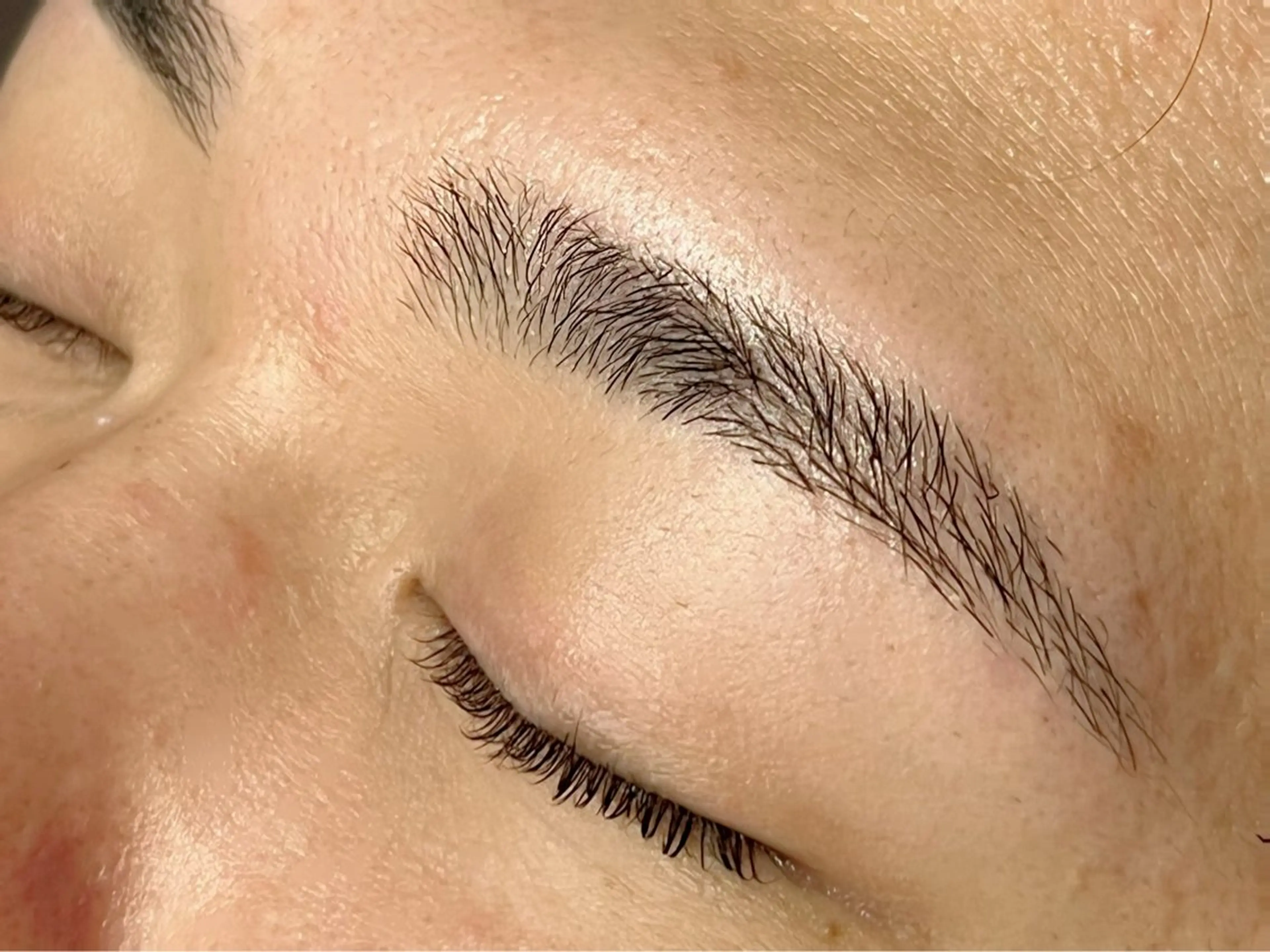 メンズ アイブロウ メンズアイブロウ B's緑店 eyelist川上のエステ・リラクイメージ