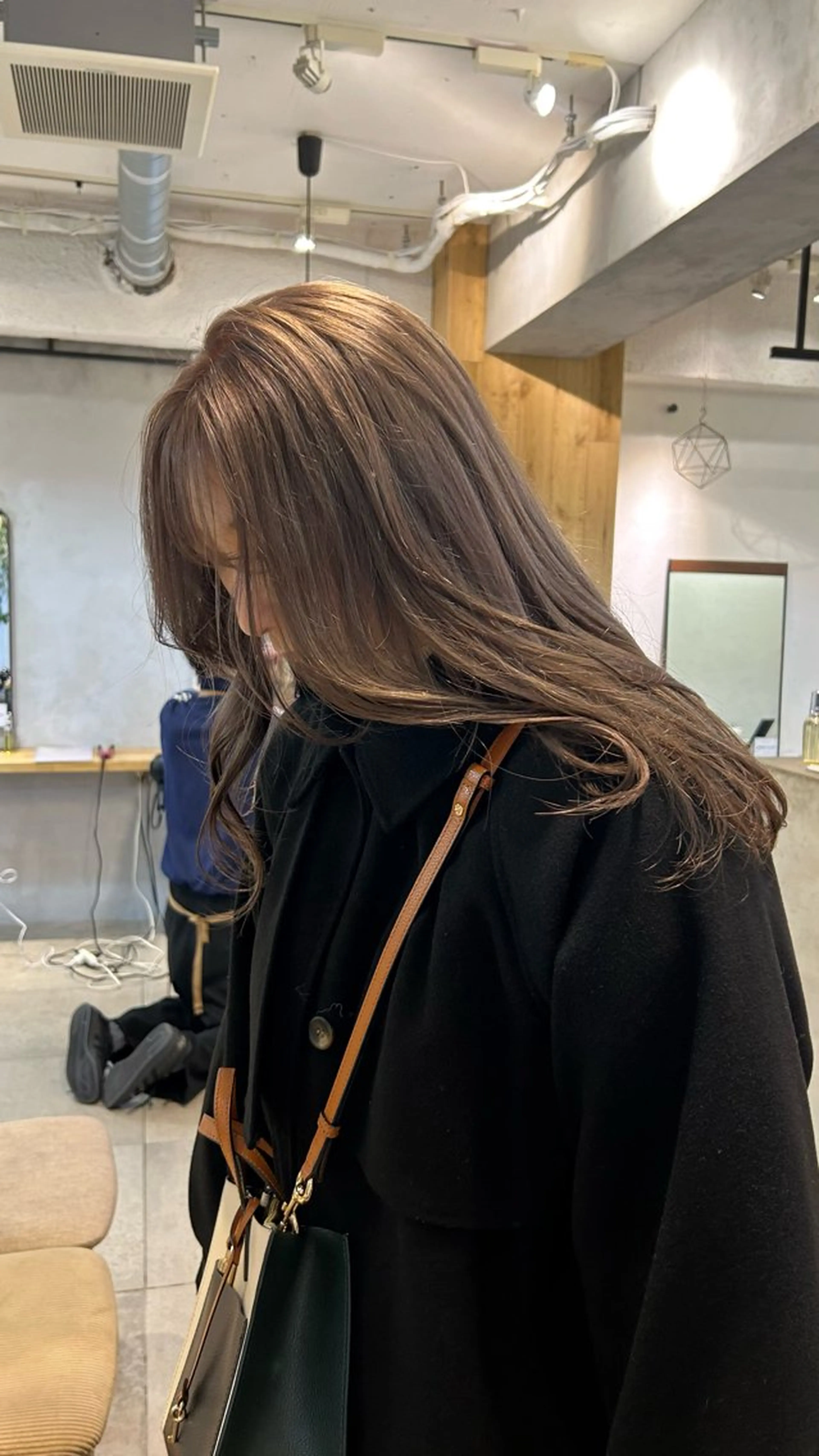 セミロング カラー ヘアカラー じゅわっと暖色カラー 🍊Moemiのヘアスタイル