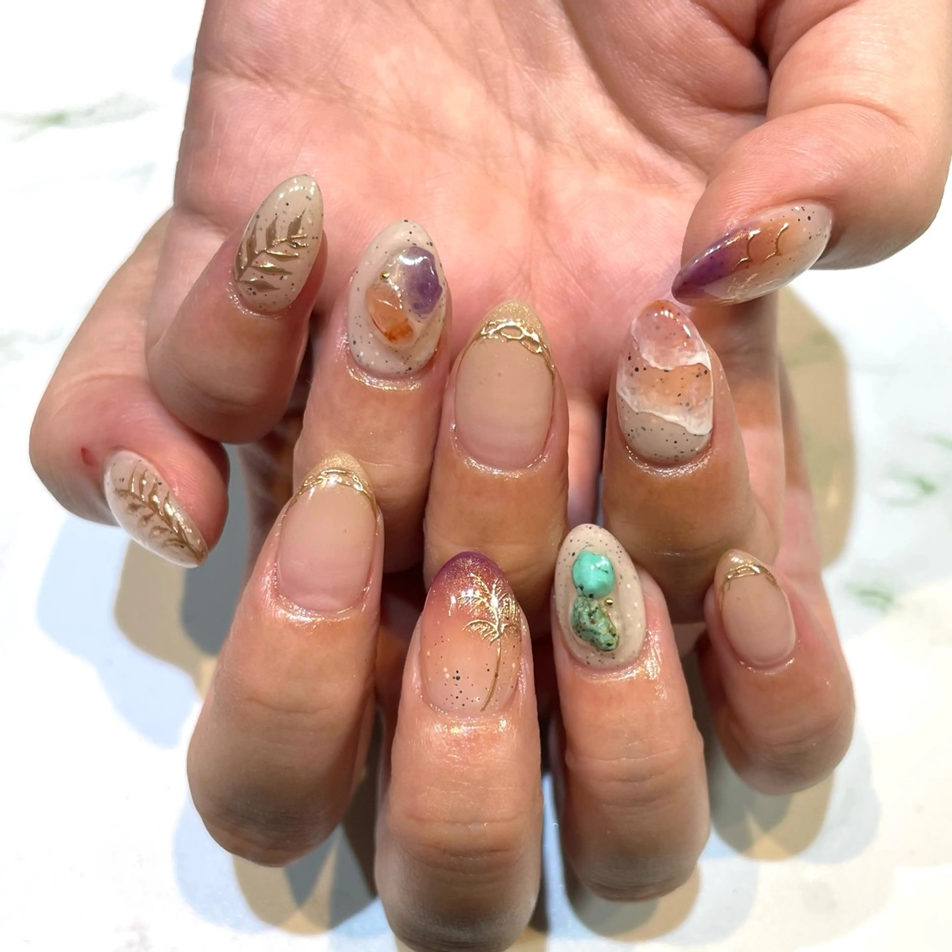 ネイル ハンドネイル 糀屋 彩奈のネイルデザイン