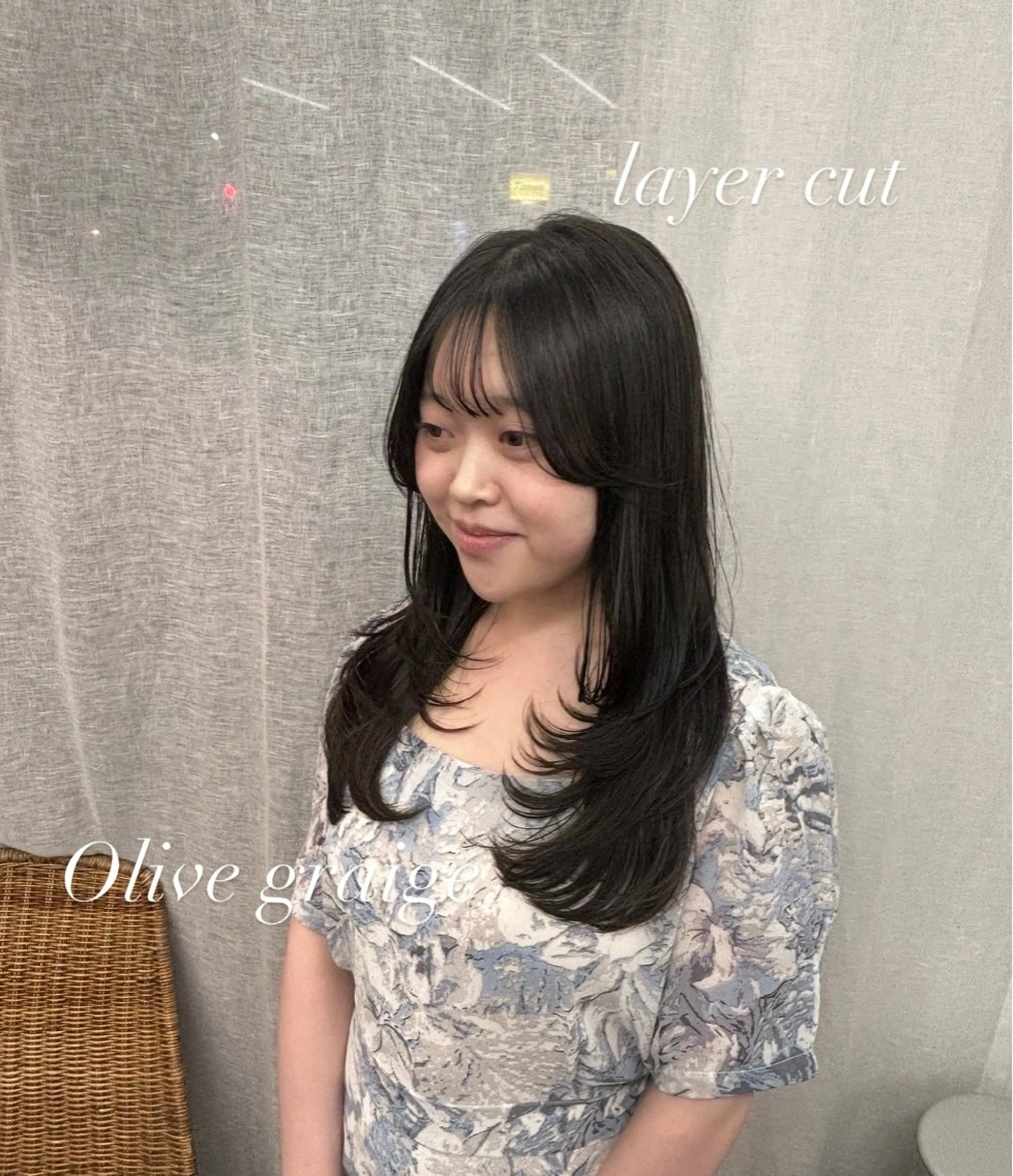 ロング カラー 透明感カラー グレージュ オリーブグレージュ オリーブグレー ハイレイヤー カット ヘアカラー ヤマザキ アヤメ 【シベルバレー横浜】のヘアスタイル