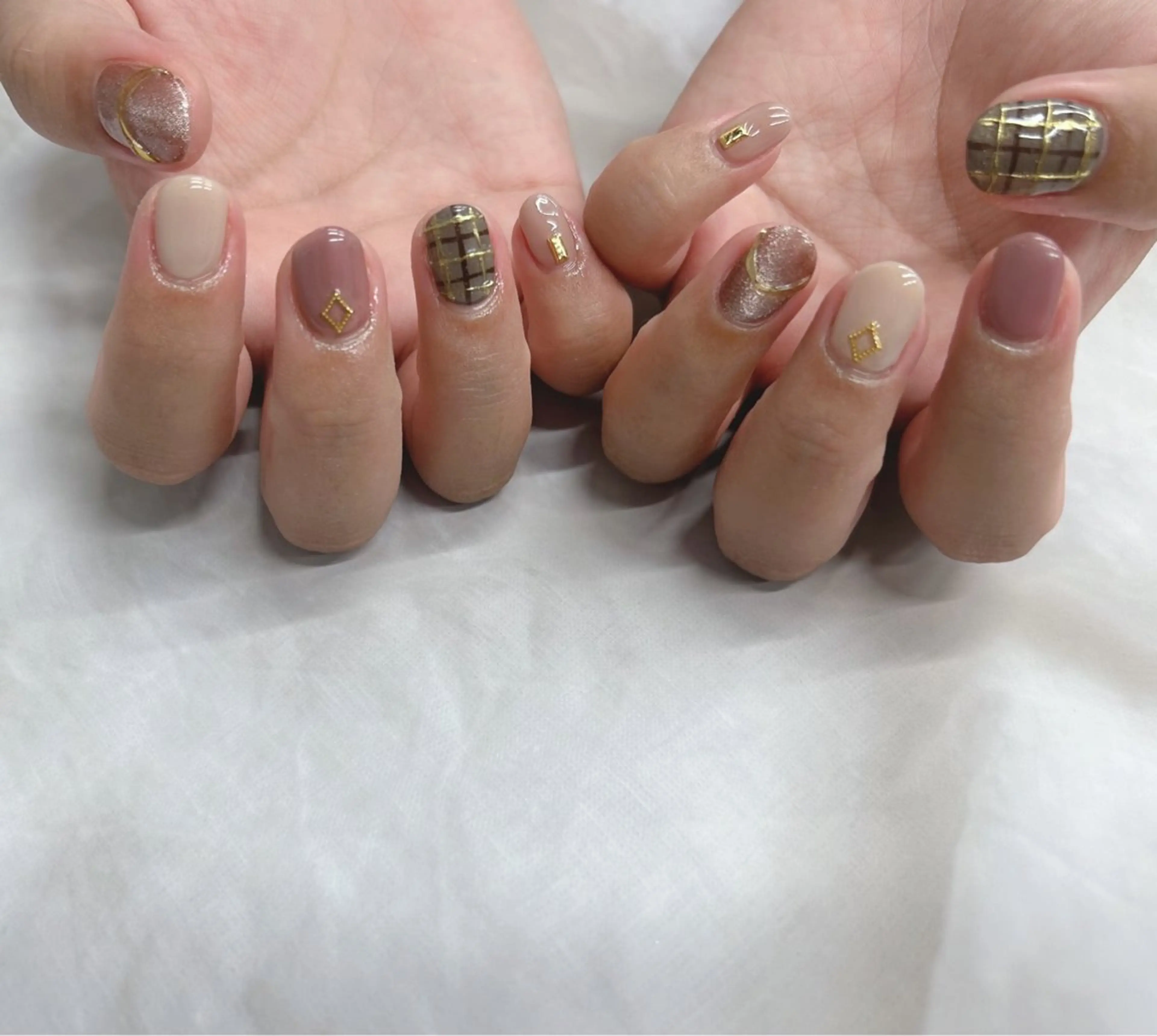 ネイル ミラーネイル ハンドネイル Nail Salon agré所属・agré ネイルサロン　アグレのネイルデザイン