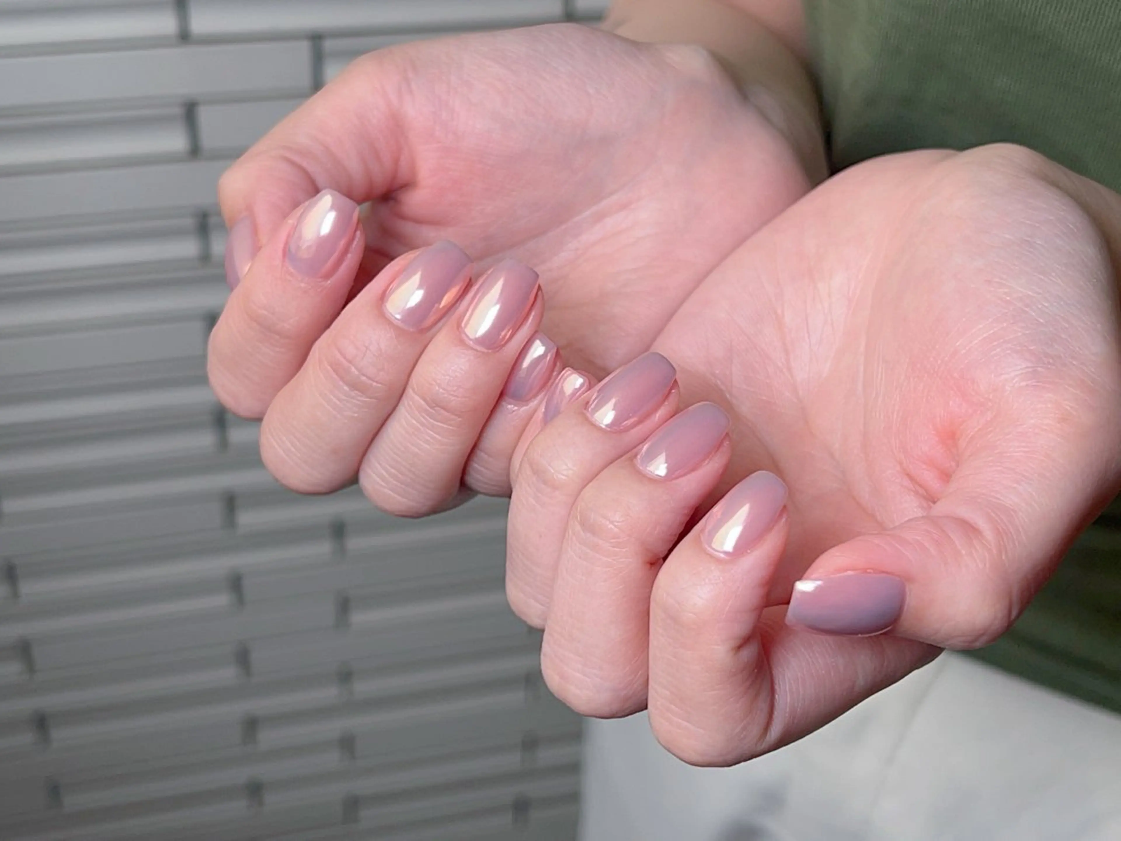 ネイル オーロラネイル クリアネイル ラメ(グリッター) ハンドネイル Nail salon CELEBRAILのネイルデザイン