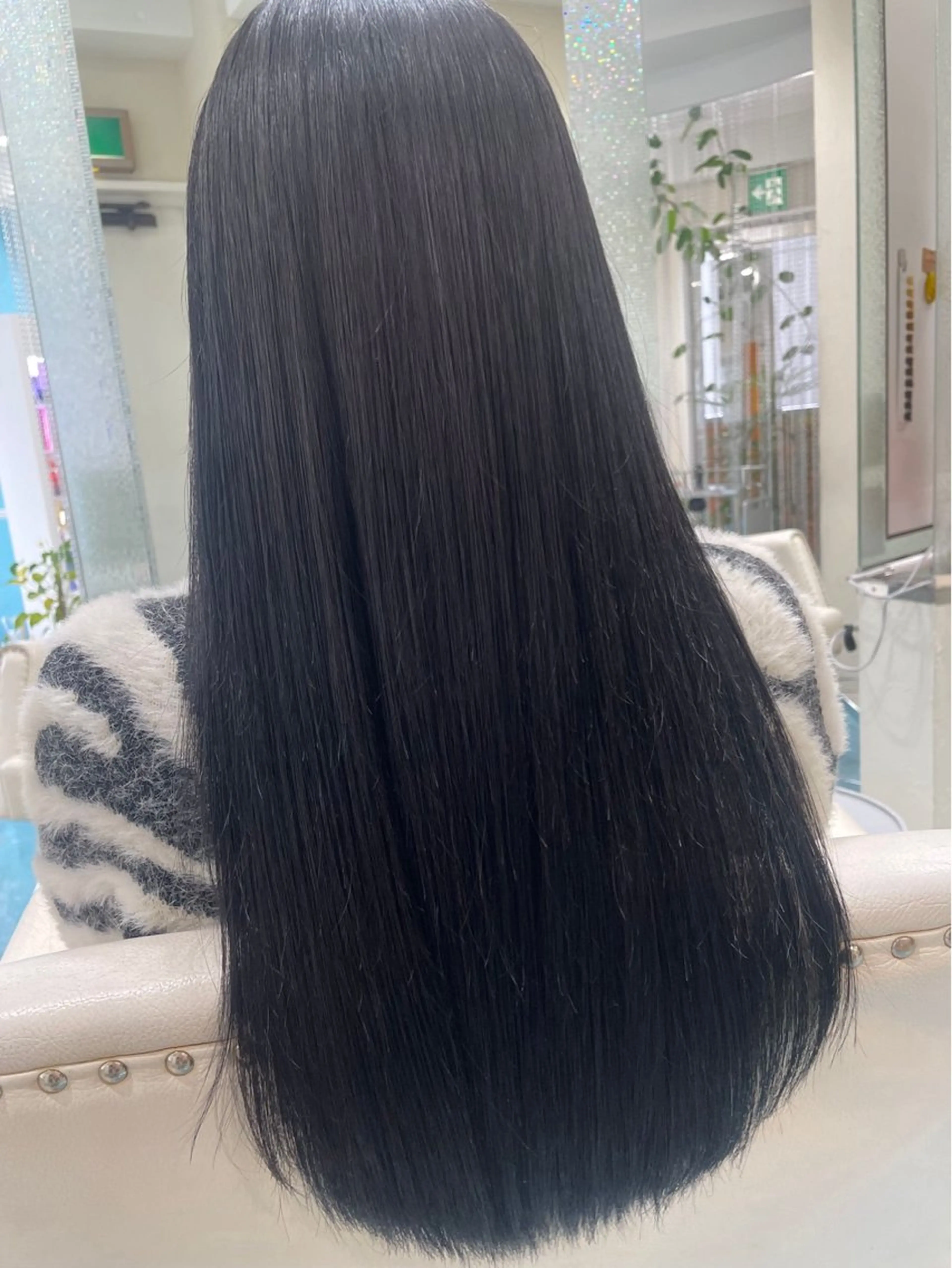 ロング 髪質改善 縮毛矯正 トリートメント 酸性ストレート muze所属・髪質改善/酸性ストレ ート/ブリーチ縮毛のヘアスタイル