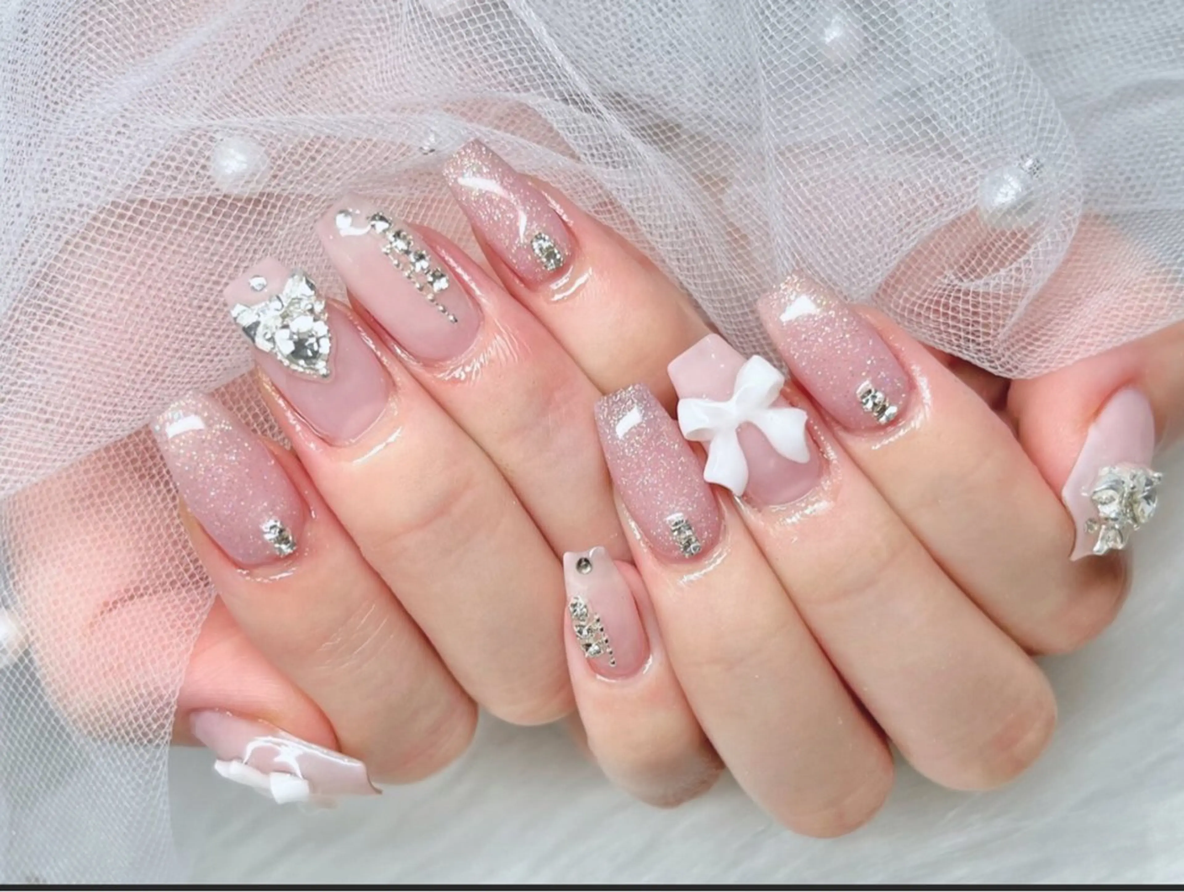 ネイル ETERNA Nail 銀座店【パラジェル/フィルイン/チップ長さだし/マグネット/ニュアンス】所属・ア カリのネイルデザイン