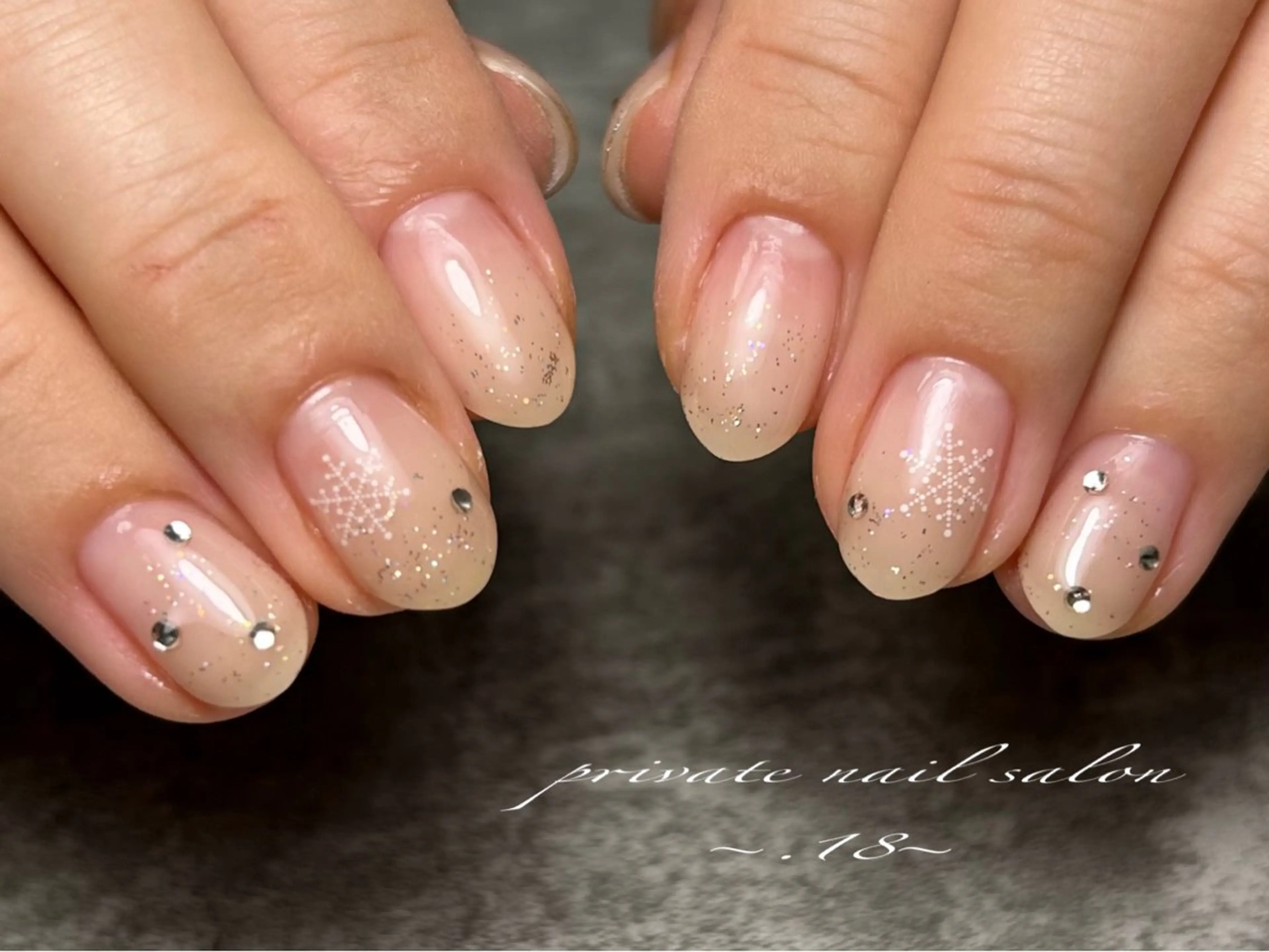 ネイル 長さ出し ジェルネイル パラジェル private nail salon〜.18〜所属・.18 〜のネイルデザイン