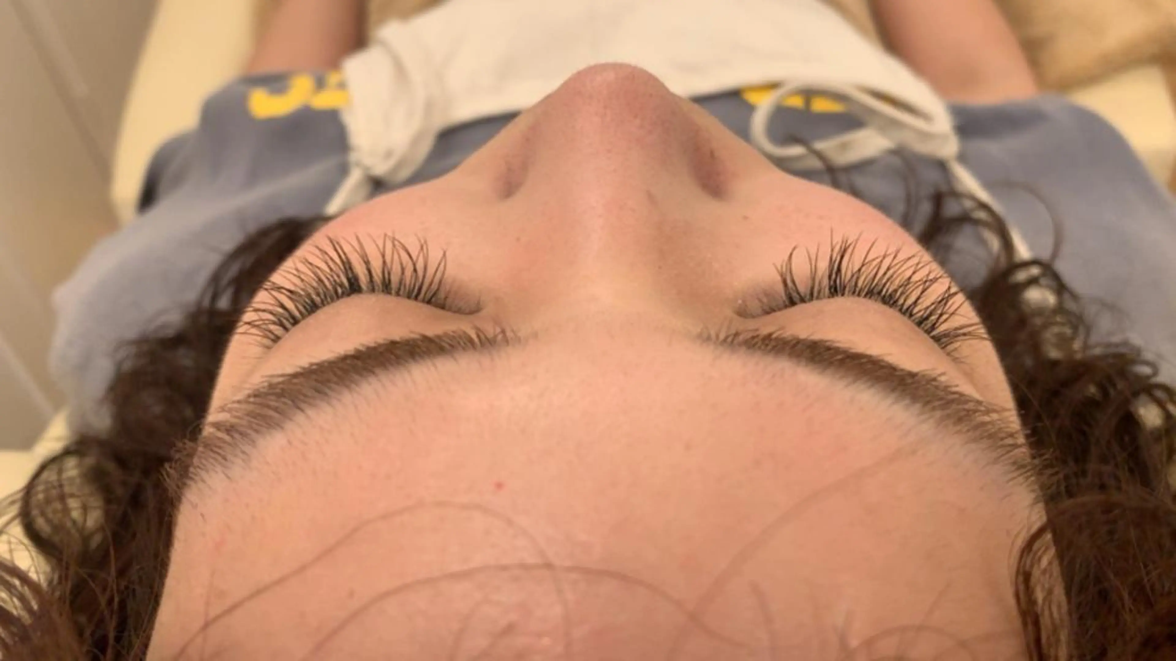 マツエク・マツパ Cカール カラーマツエク ナチュラル Alice by jewel所属・Alice Mikiのマツエク・マツパデザイン