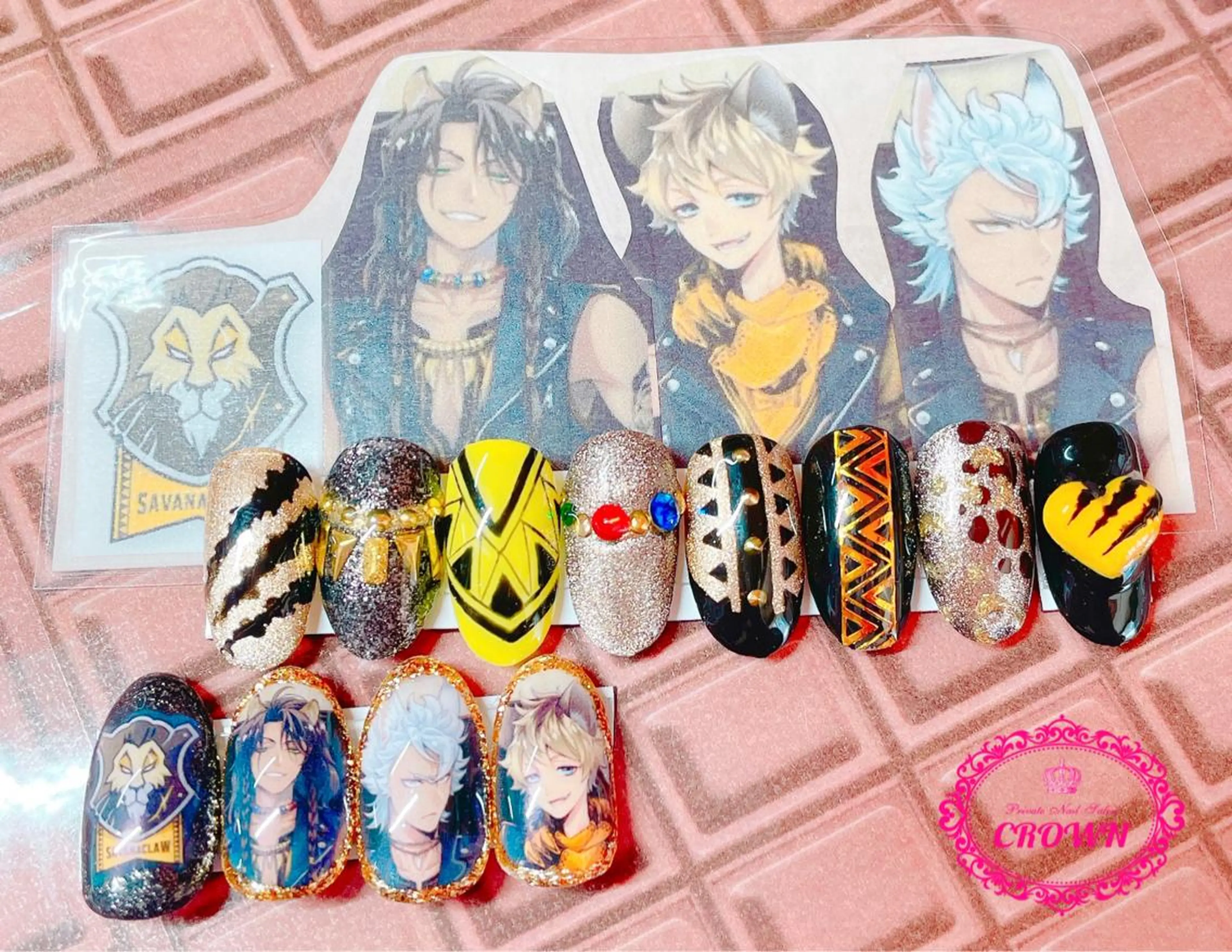 ネイル CROWN プライベートサロンのネイルデザイン