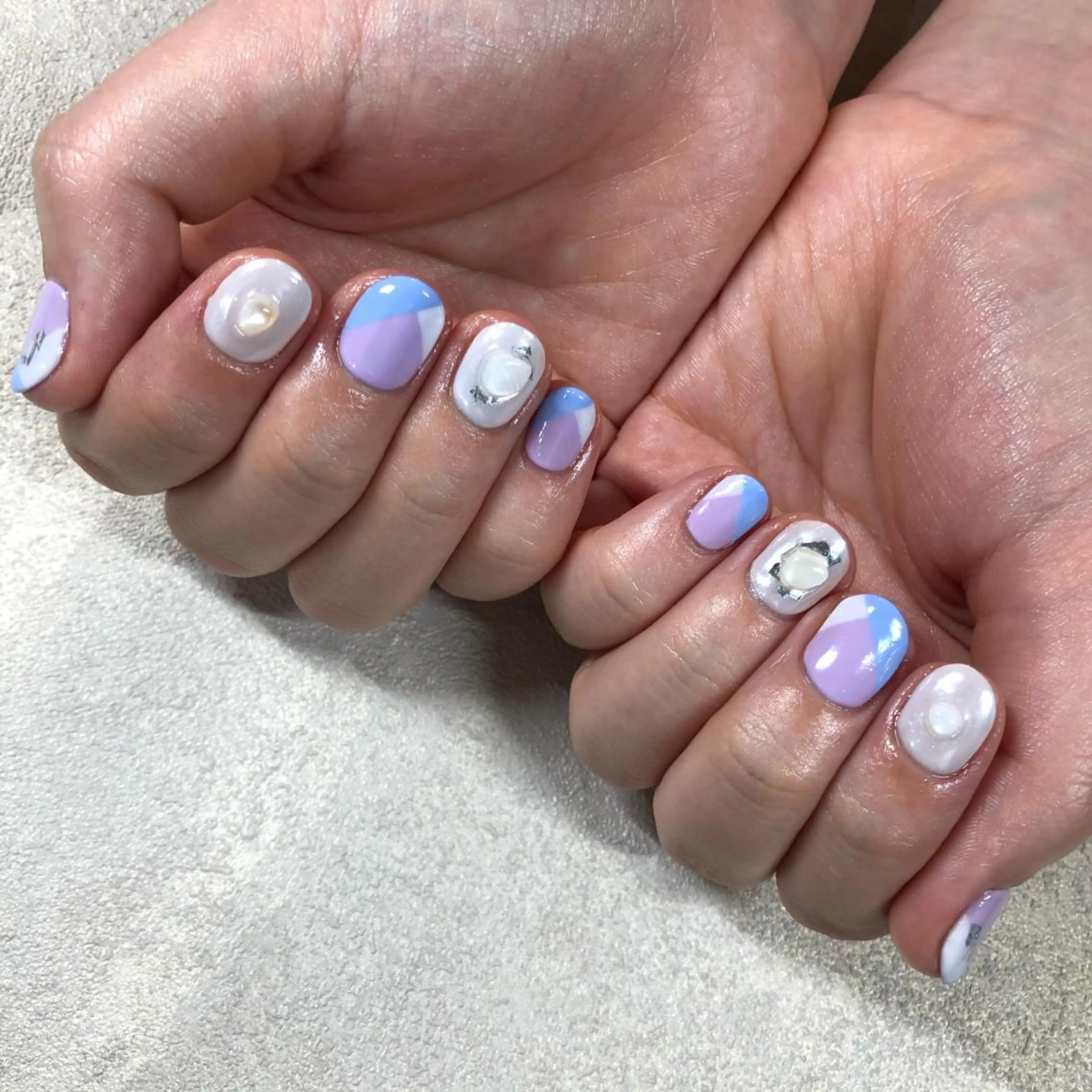 ネイル ハンドネイル フットネイル ハンドケア Nes.Nail所属・Miyagi Asamiのネイルデザイン