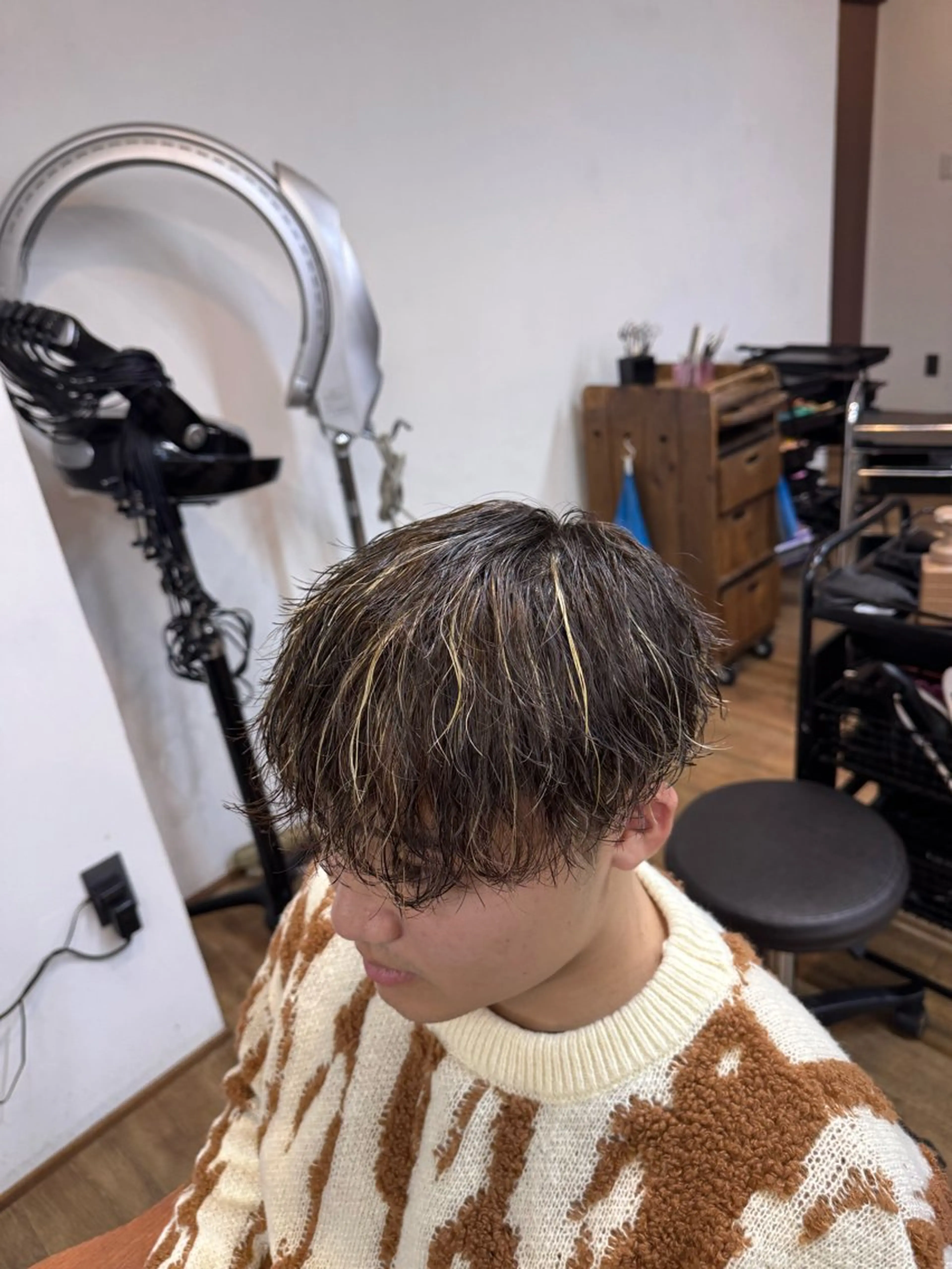 ショート カラー パーマ メンズ メンズハイライト メンズパーマ ハイライトカラー ハイライト COCO&WOW!所属・メンズ特化/ 吉田翔太郎のヘアスタイル