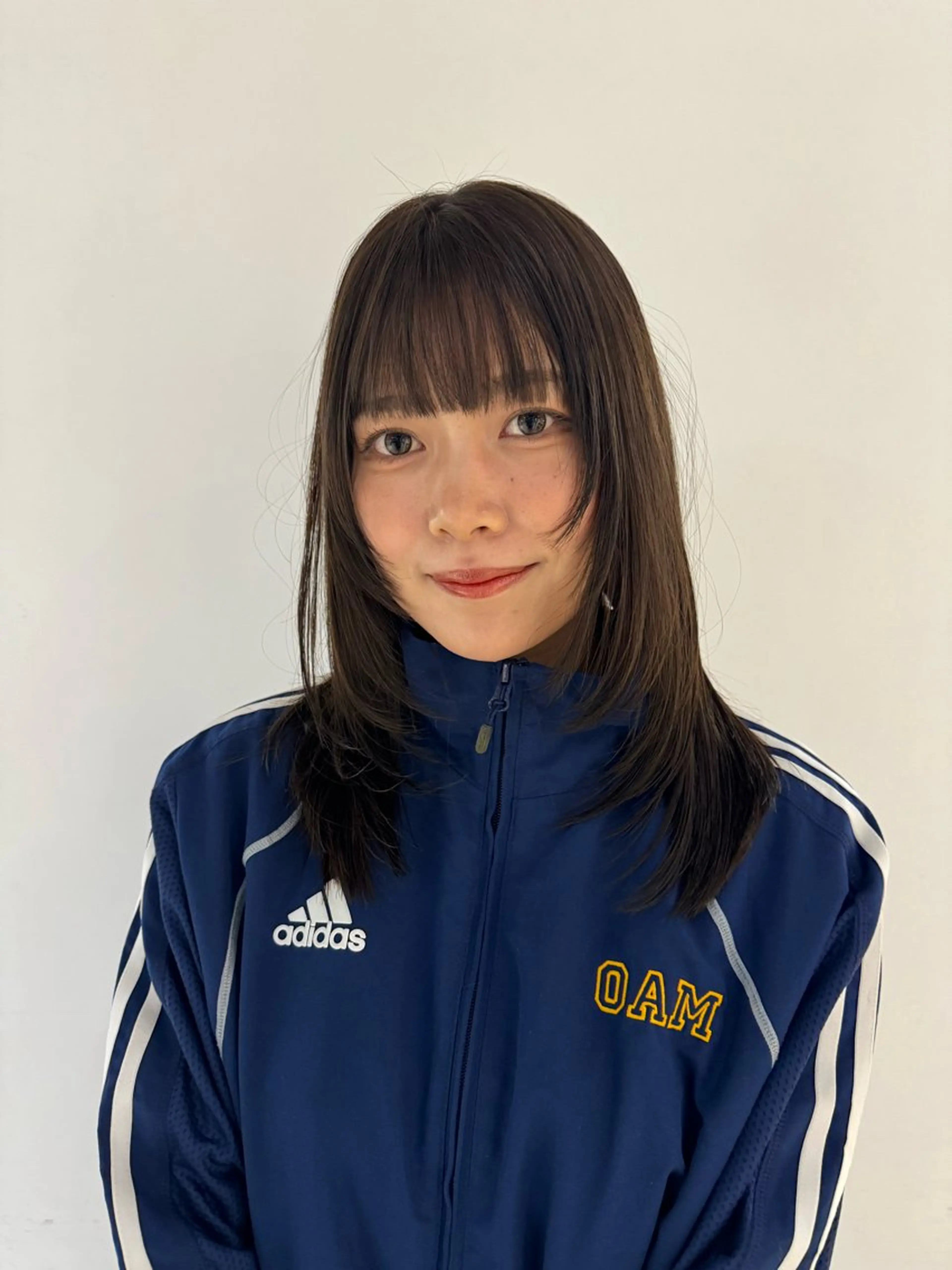 ミディアム ALBUM IKEBUKURO所属・池袋エリア　ブリーチ 支持率No.1のヘアスタイル