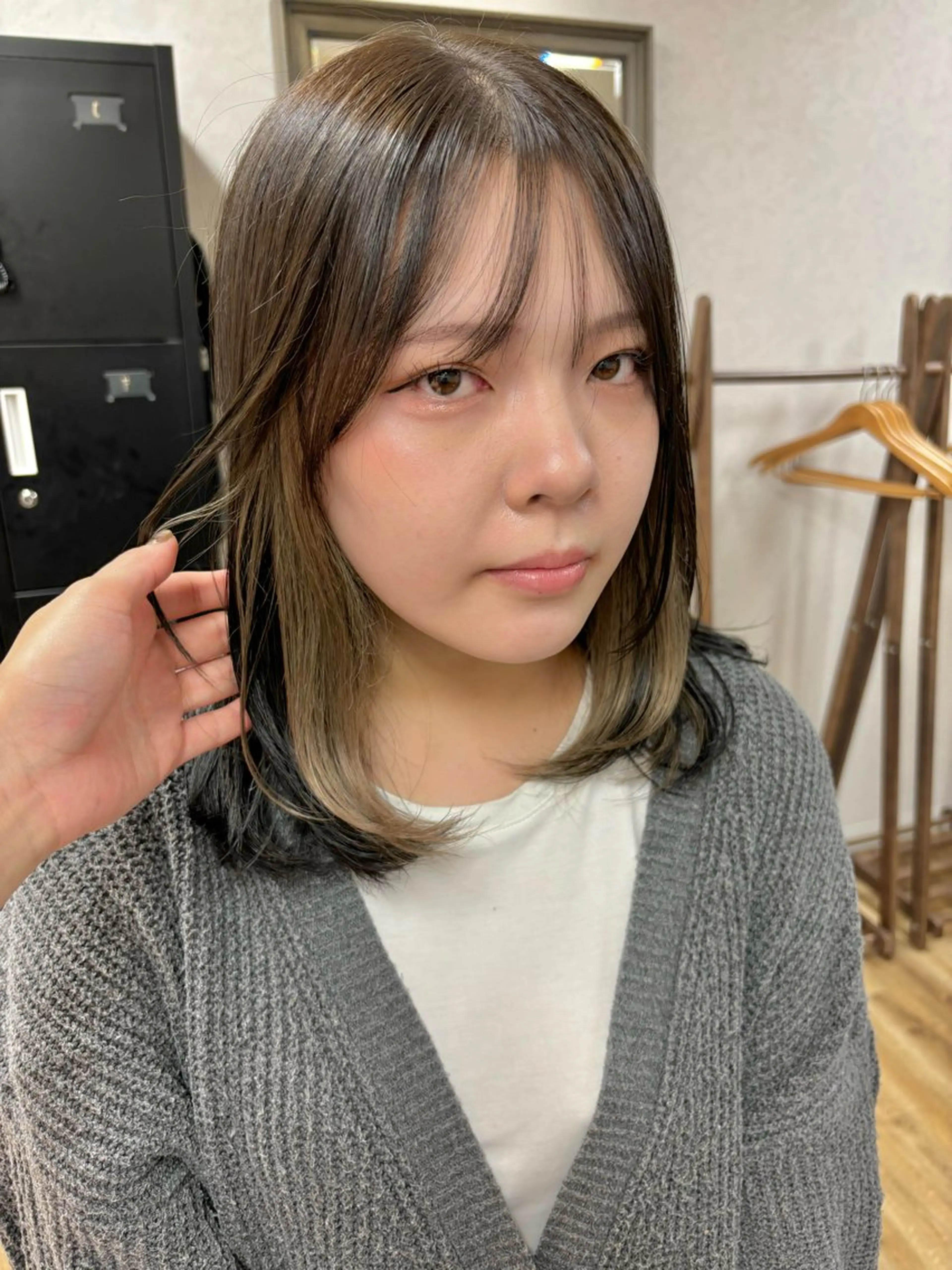 ミディアム カラー ヘアカラー ayumi🌈 インナーカラー🌈のヘアスタイル