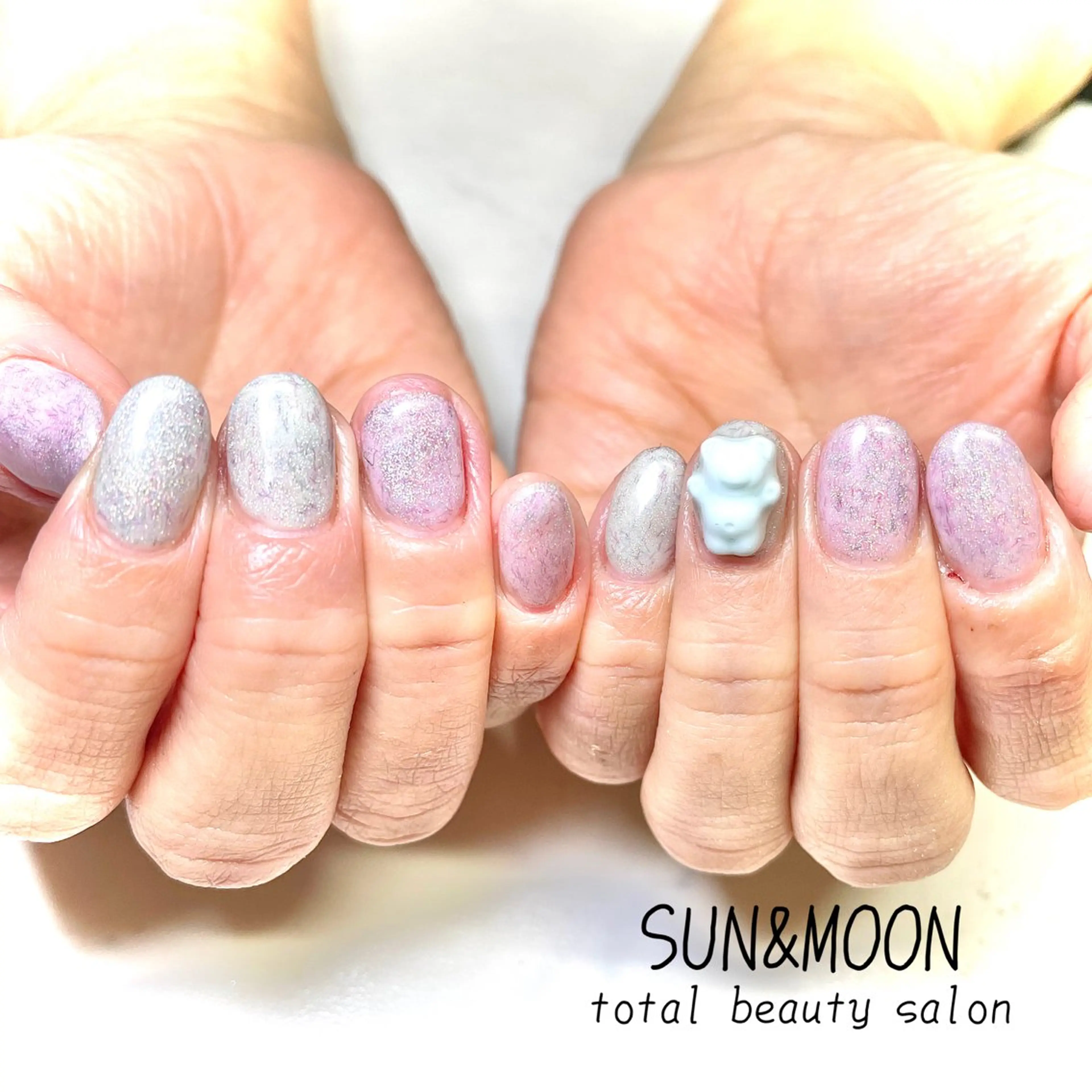 ネイル ハンドネイル ハンドケア SUN&MOON所属・SUN&MOON REOのネイルデザイン