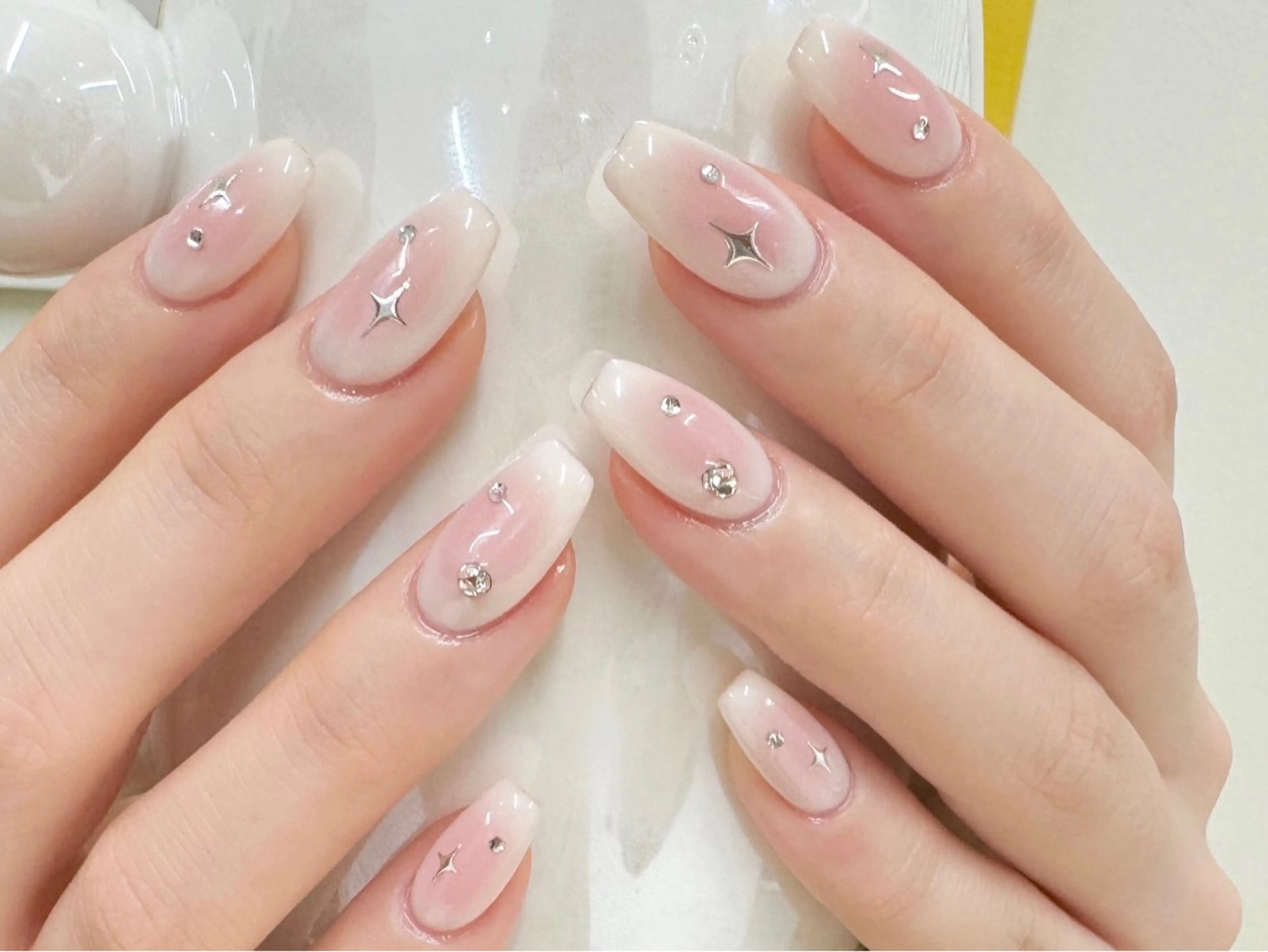 ネイル LE REVE nailsalonのネイルデザイン