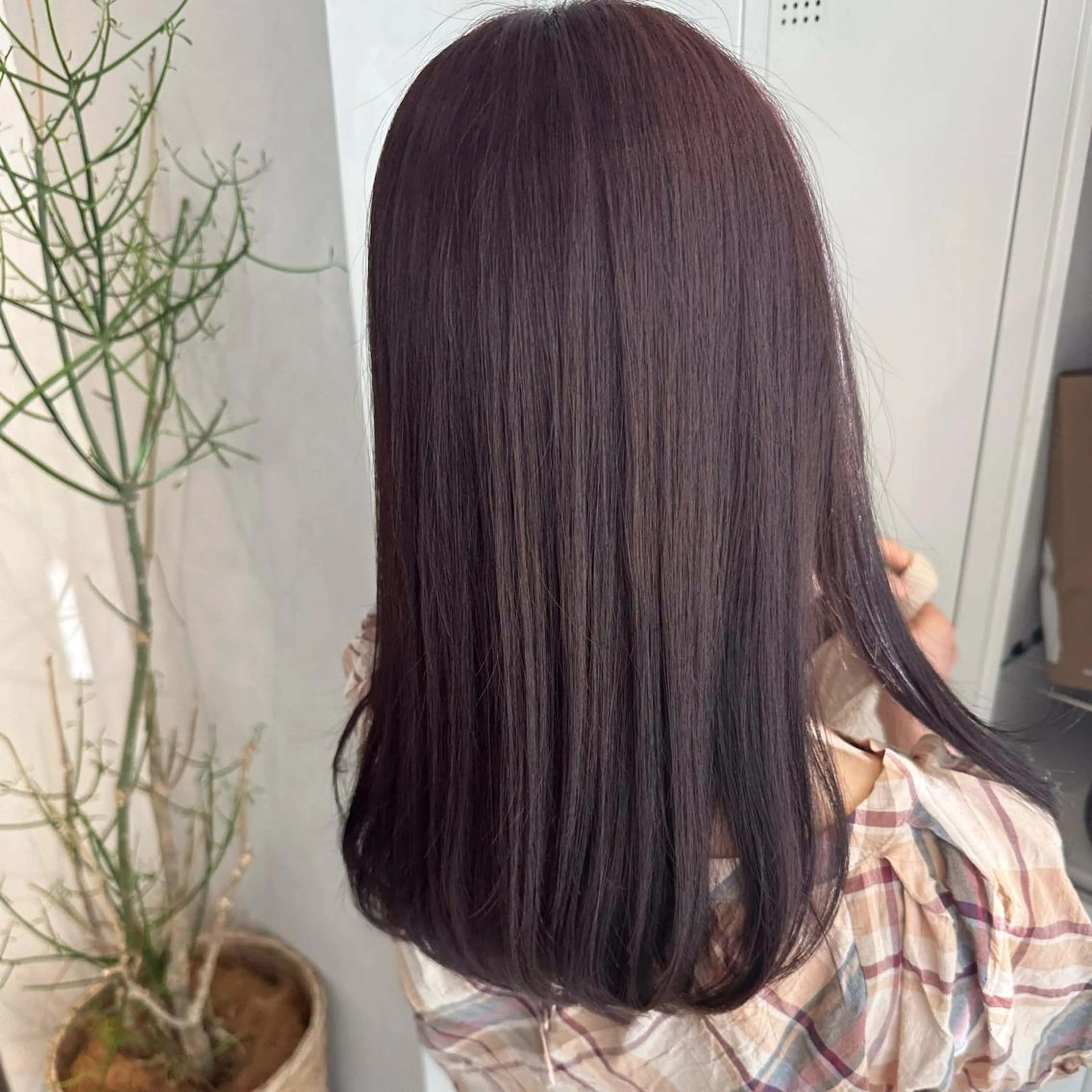 ミディアム カラー カット ヘアカラー トリートメント デザインカラー/パー マ🦖外岡咲希🦖のヘアスタイル