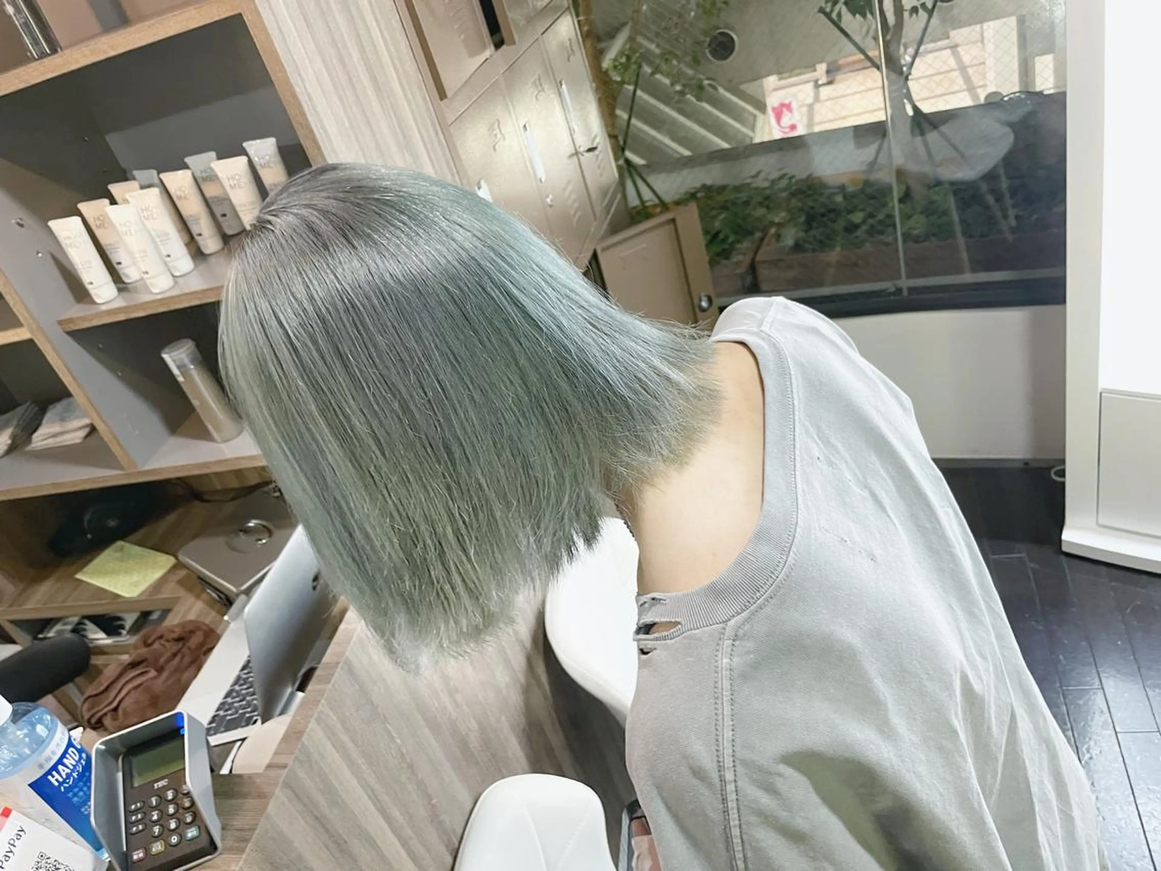 ミディアム ヘアカラー 有人/バレイヤージュ /シャドールーツのヘアスタイル