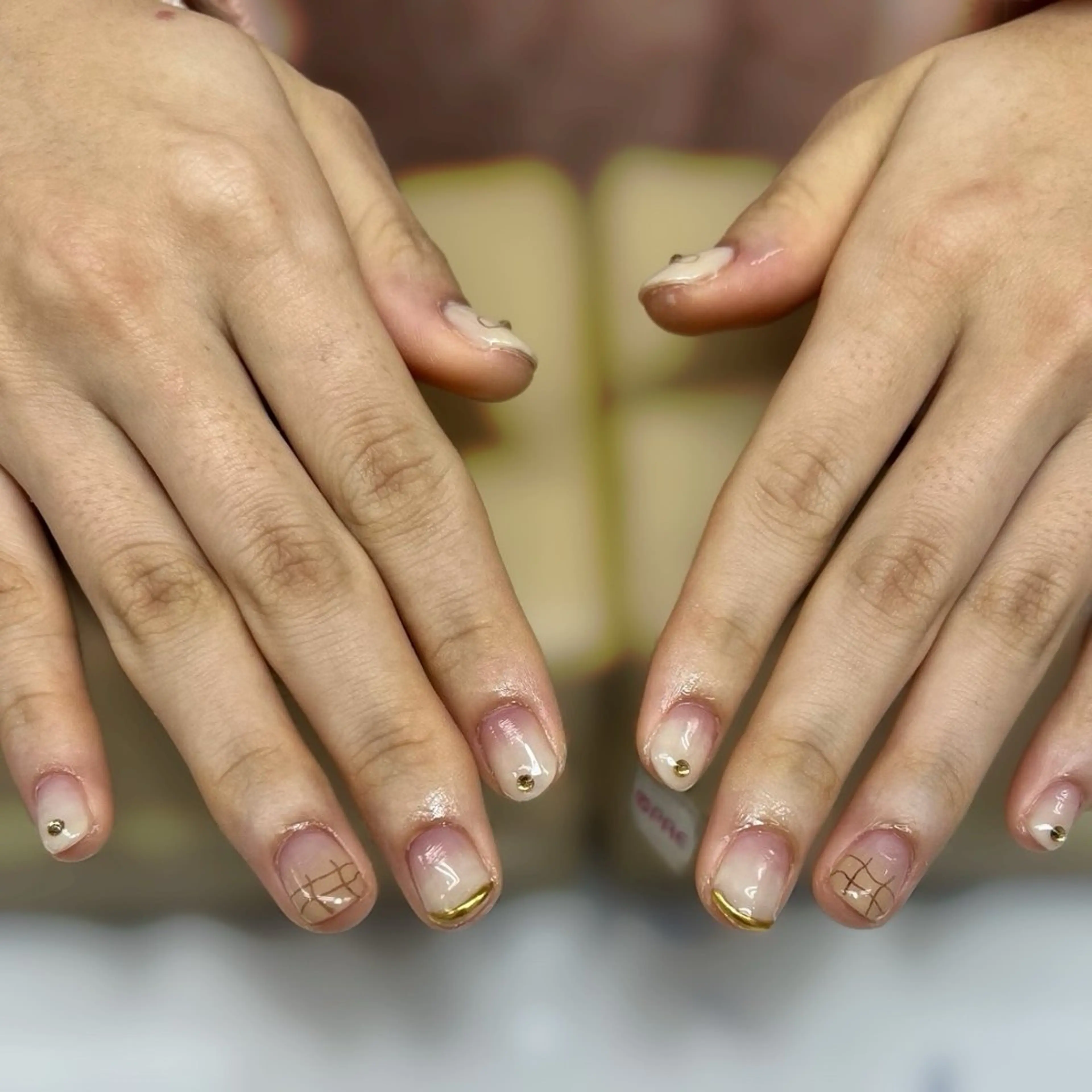 ネイル YOSHIOKA 有のネイルデザイン