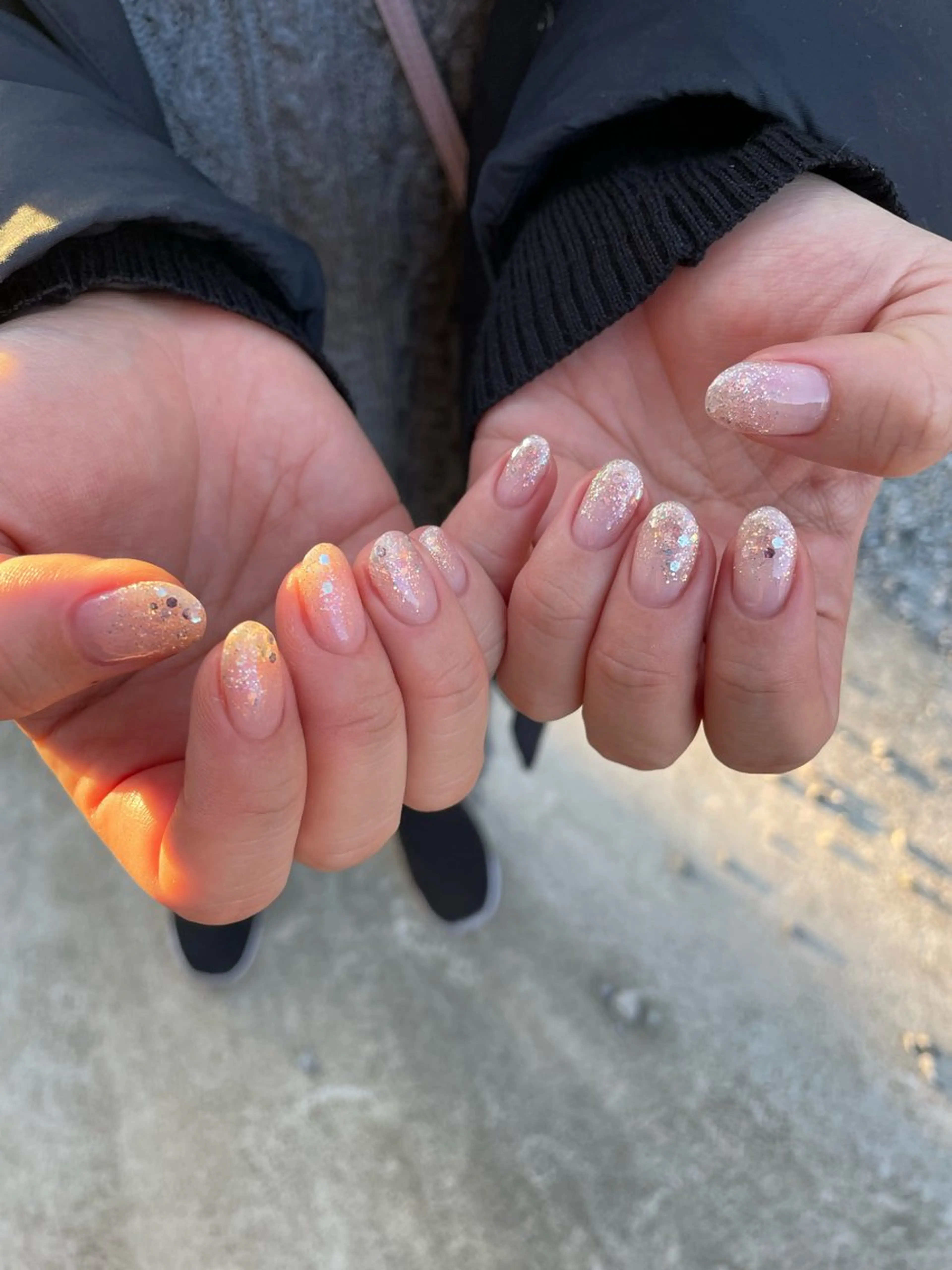 ネイル グラデーション ラメ(グリッター) ラメグラデーション シンプルネイル atelier plutoのネイルデザイン