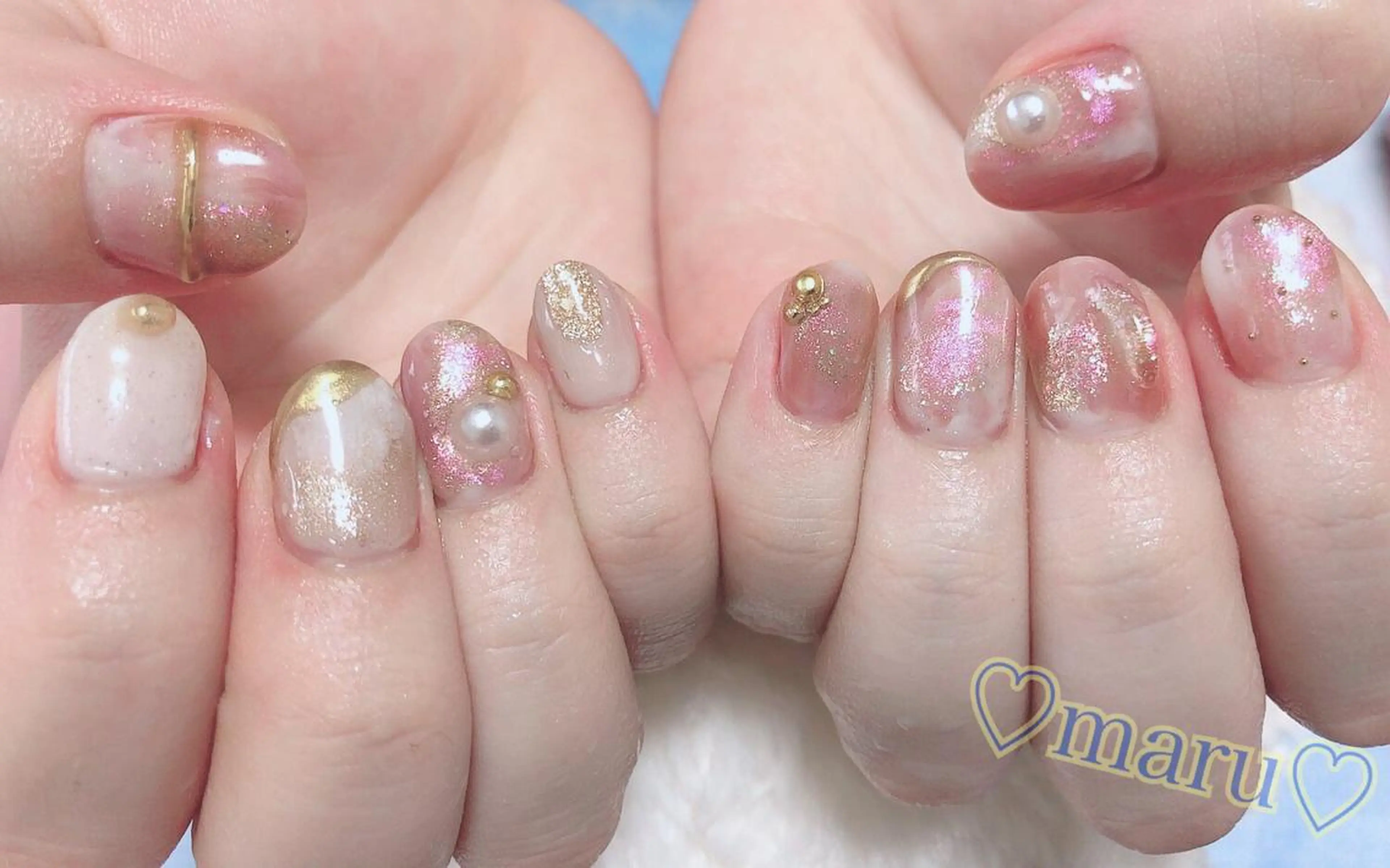 ネイル ハンドネイル フットネイル まるみ ♡のネイルデザイン